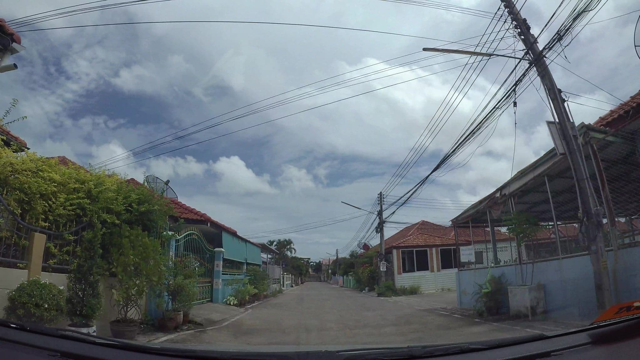 Street view near Blufin house สัตหีบ, Sattahip — © kaart_3 (CC BY-SA · Mapillary)