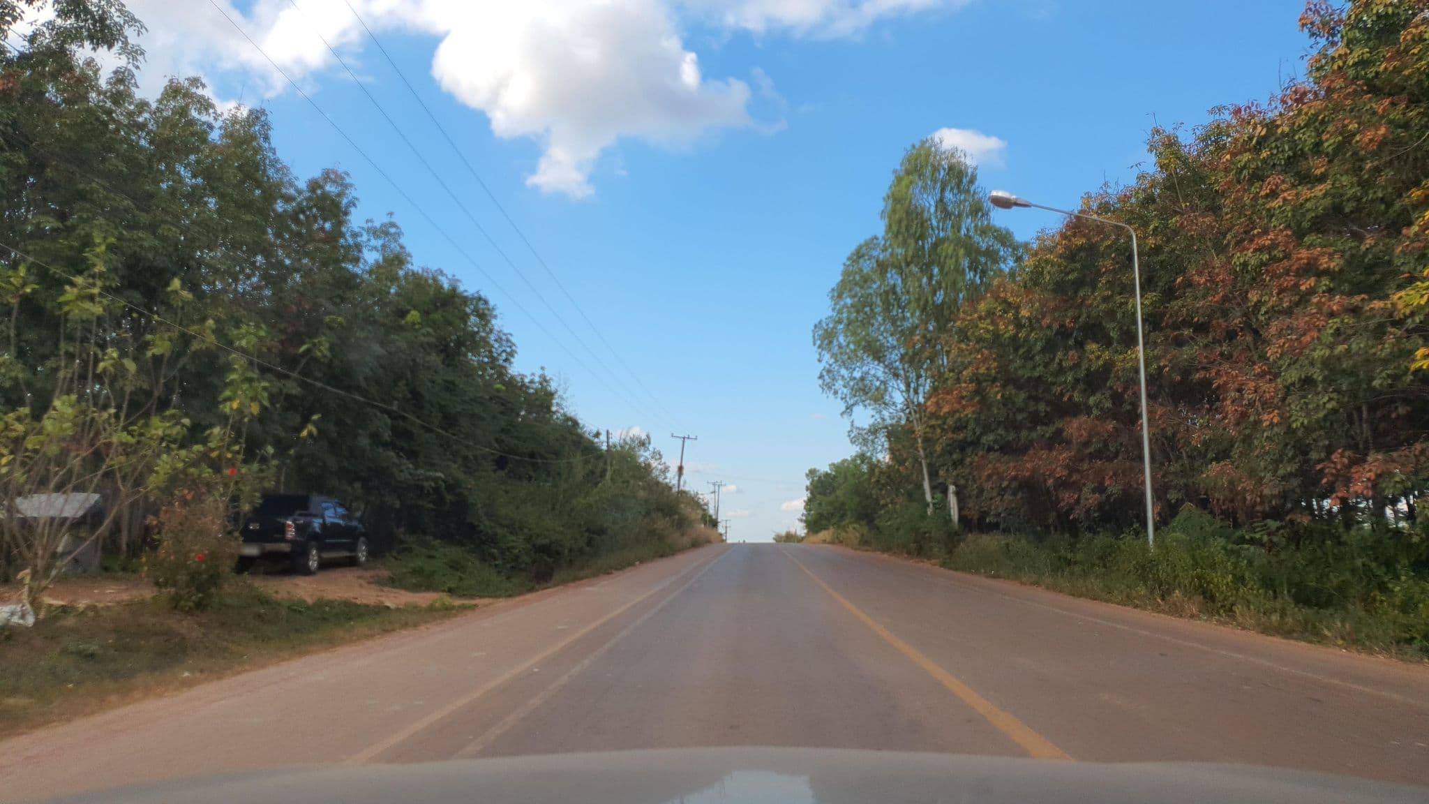 Street view near chomdaw resort, Seka — © jrcarlsen (CC BY-SA · Mapillary)