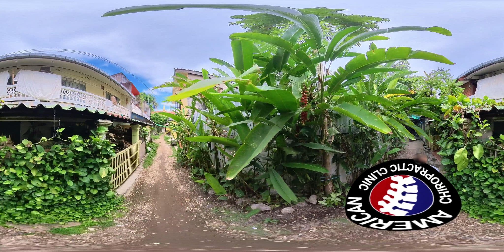 Street view near Mixay Paradise Hotel, Si Chiang Mai — © DrLogan (CC BY-SA · Mapillary)