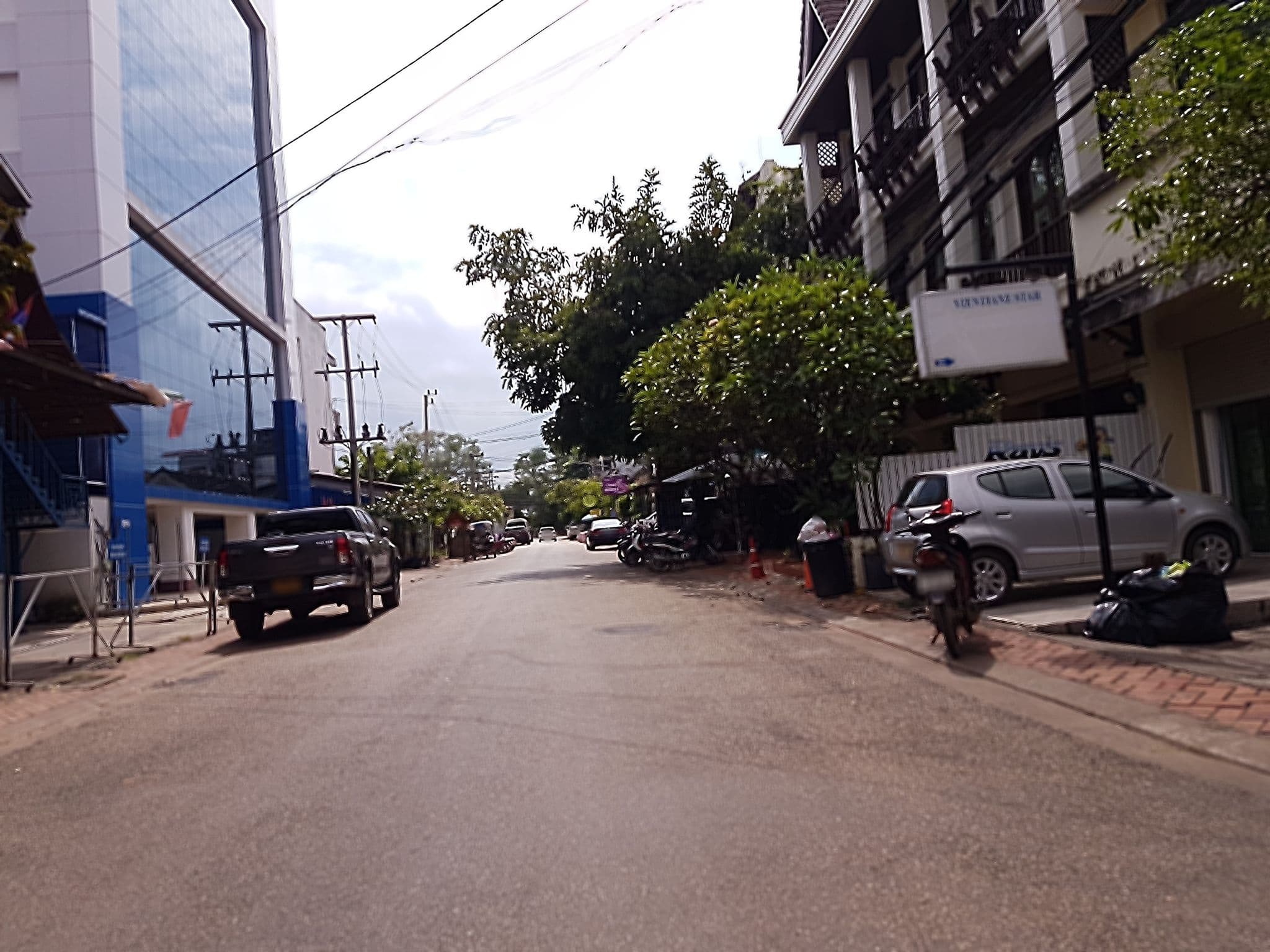 Street view near Vientiane Star Hotel, Si Chiang Mai — © mbethke (CC BY-SA · Mapillary)