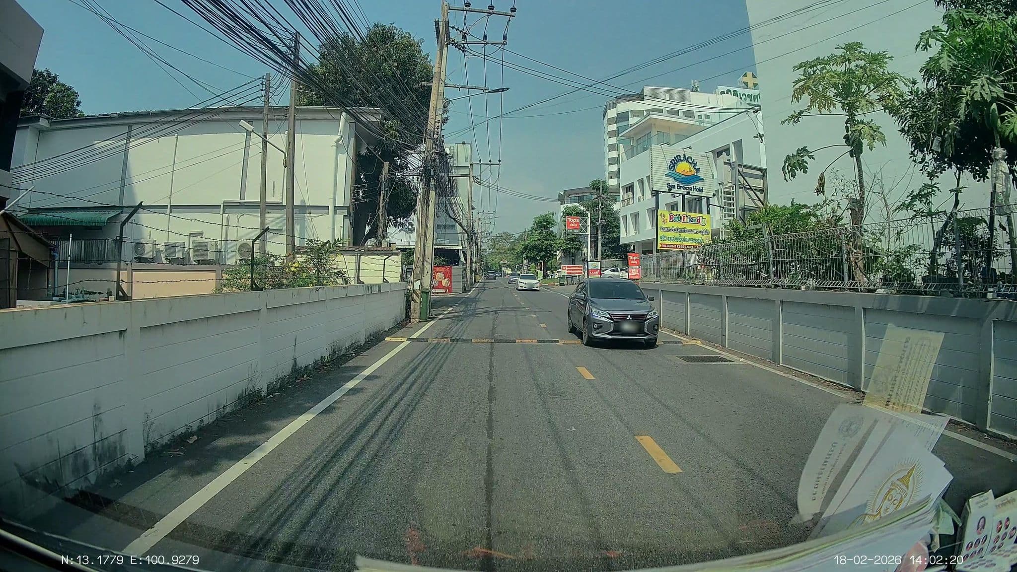 Street view near The Loft Seaside Sriracha Hotel, Si Racha — © ThailandCambodia (CC BY-SA · Mapillary)