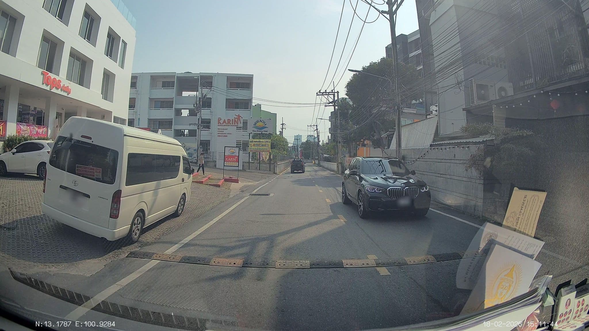 Street view near Karin Hotel & Service Apartment, Si Racha — © ThailandCambodia (CC BY-SA · Mapillary)