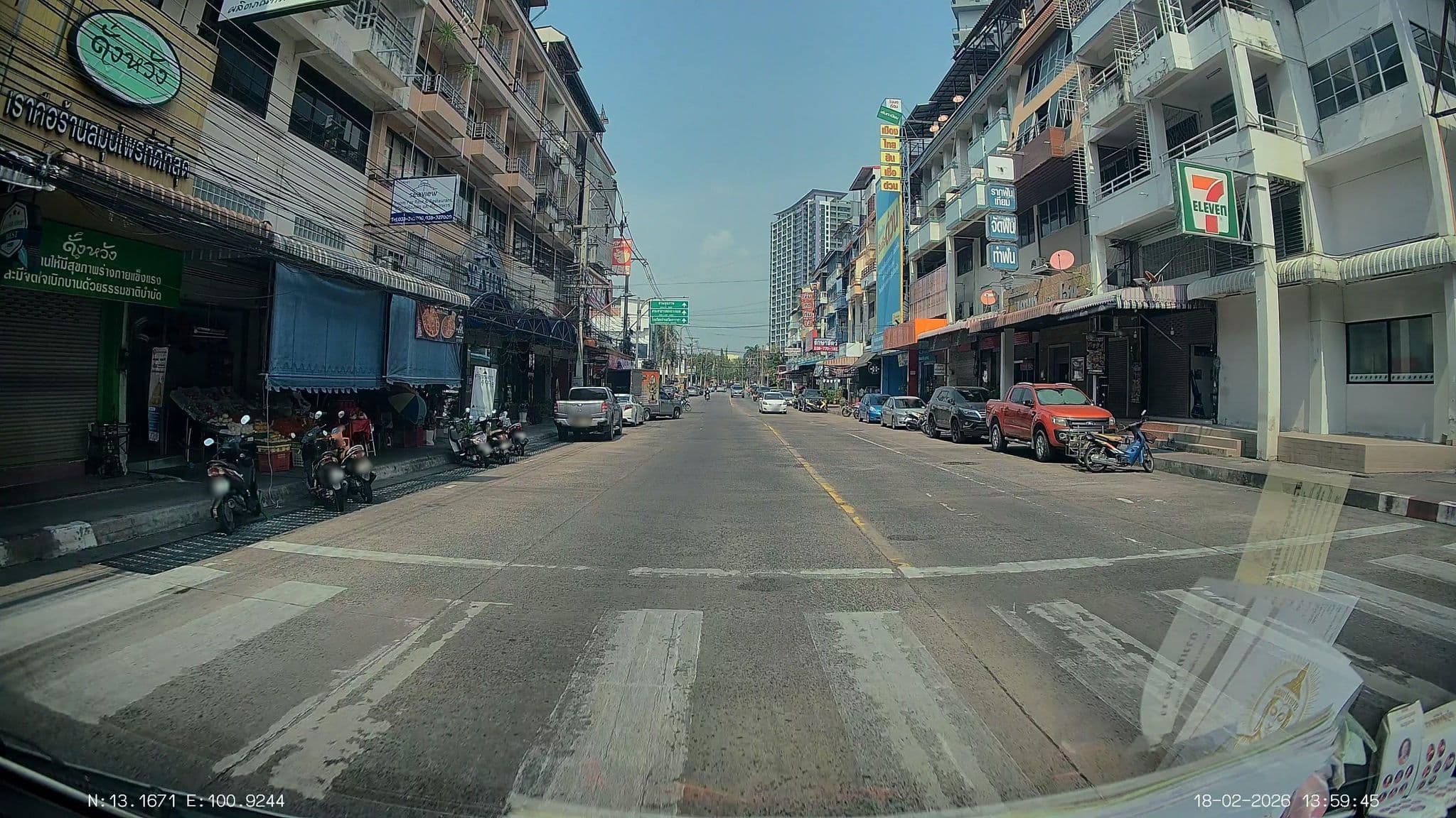 Street view near Seaview Sriracha Hotel, Si Racha — © ThailandCambodia (CC BY-SA · Mapillary)