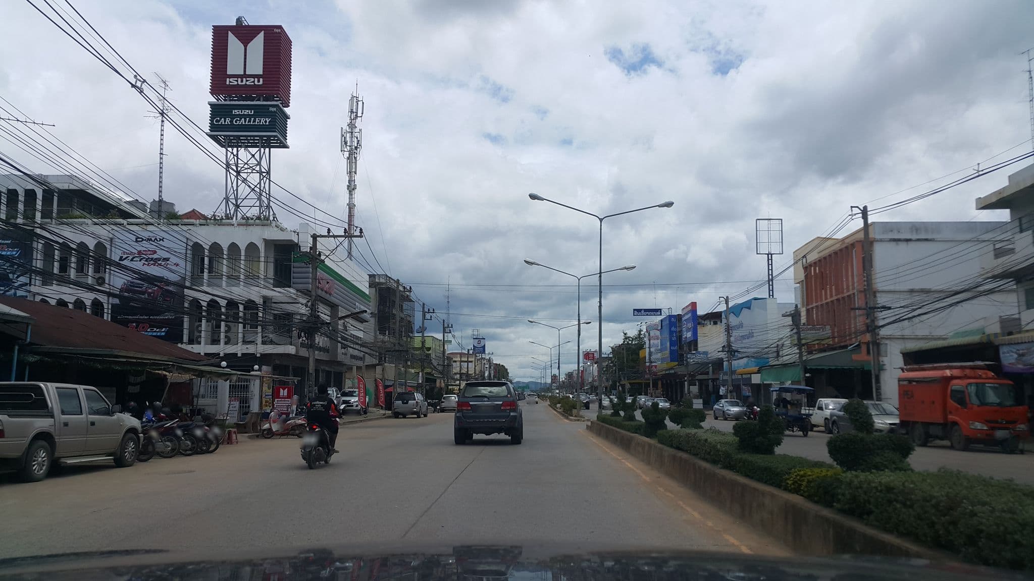 Street view near Dream House Lodge Sukhothai, Sukhothai — © jrcarlsen (CC BY-SA · Mapillary)