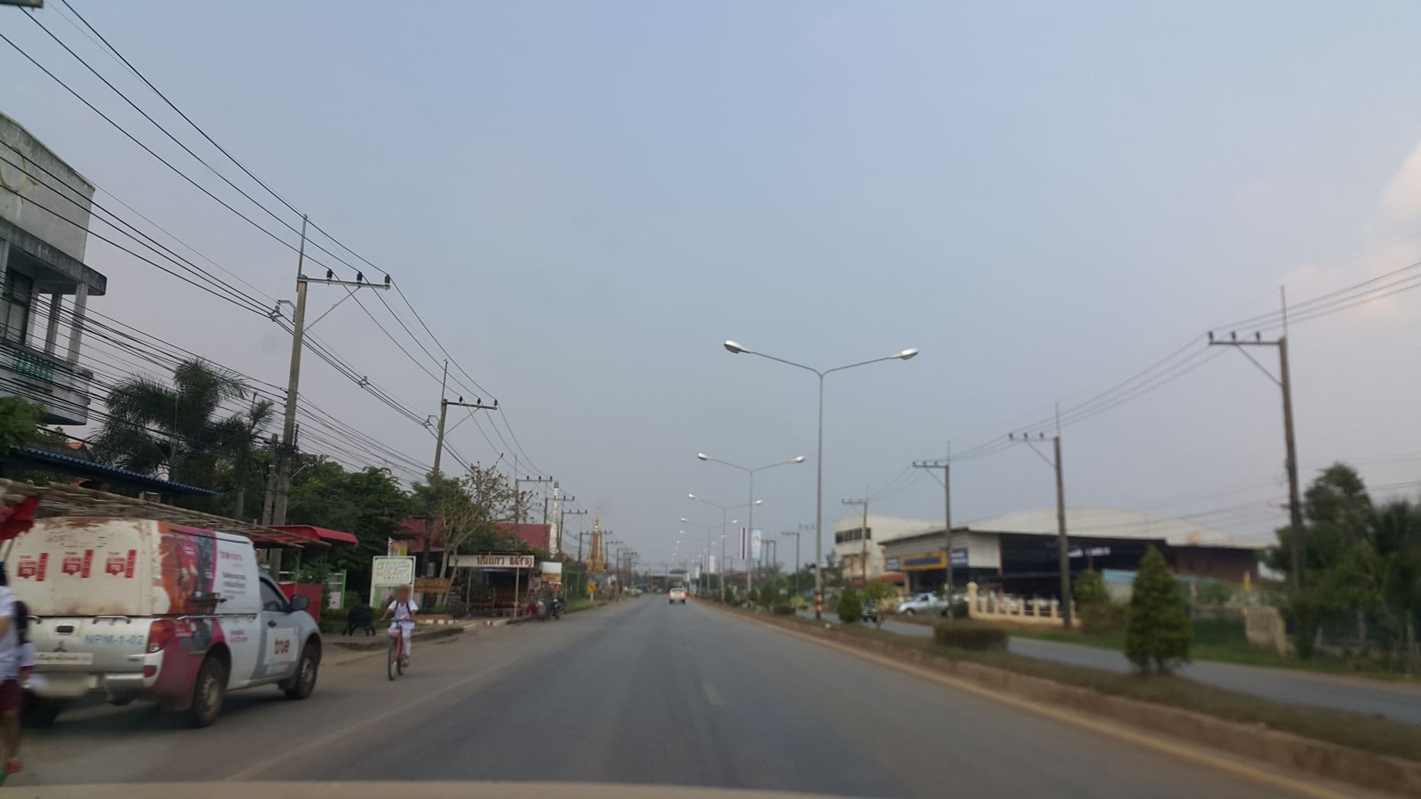 Street view near ZONE STATION@ That Phanom, That Phanom — © jrcarlsen (CC BY-SA · Mapillary)