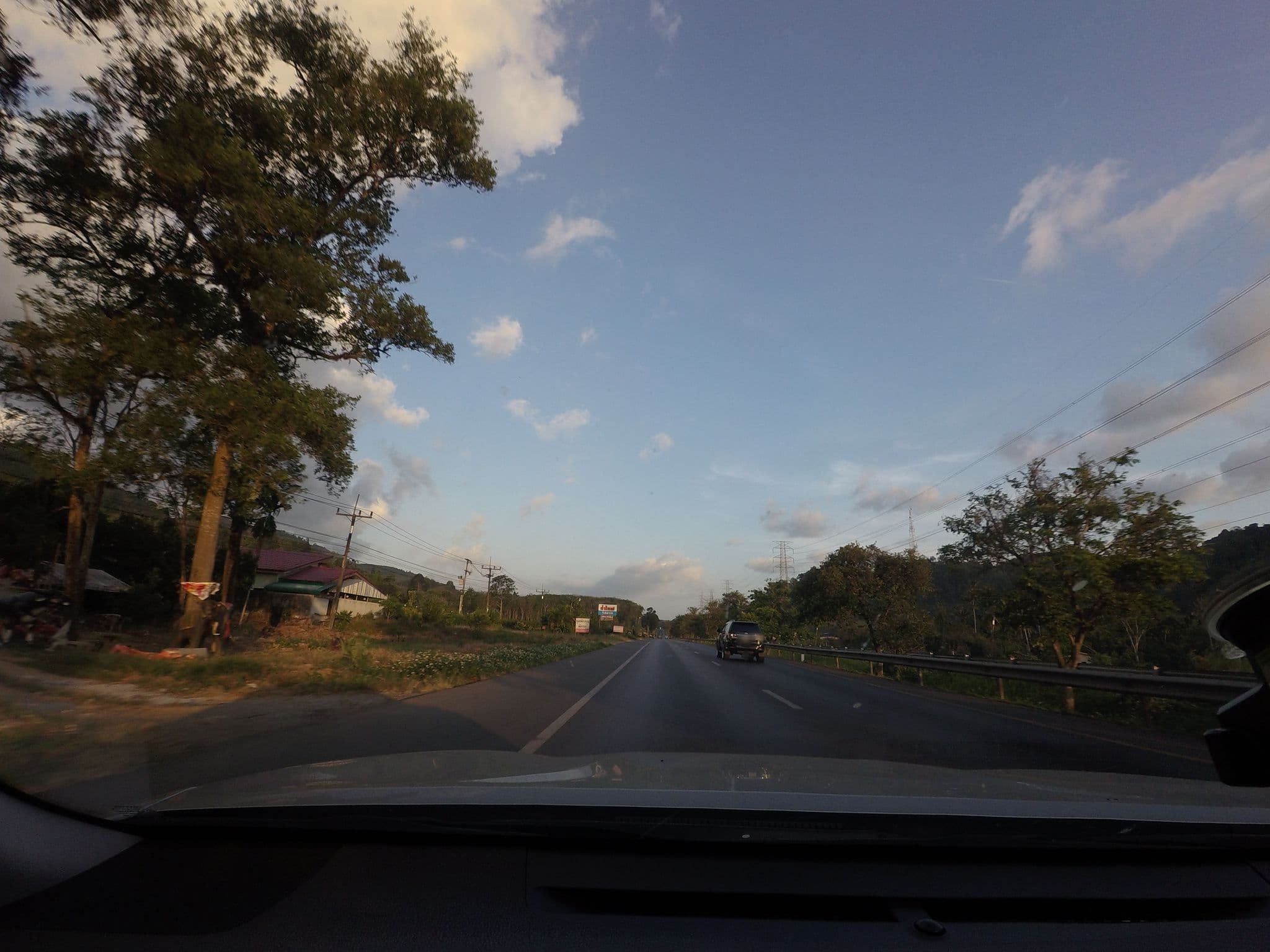 Street view near ถ้ำใหญ่รีสอร์ท Tham Yai Resort, Thung Song — © mishari (CC BY-SA · Mapillary)