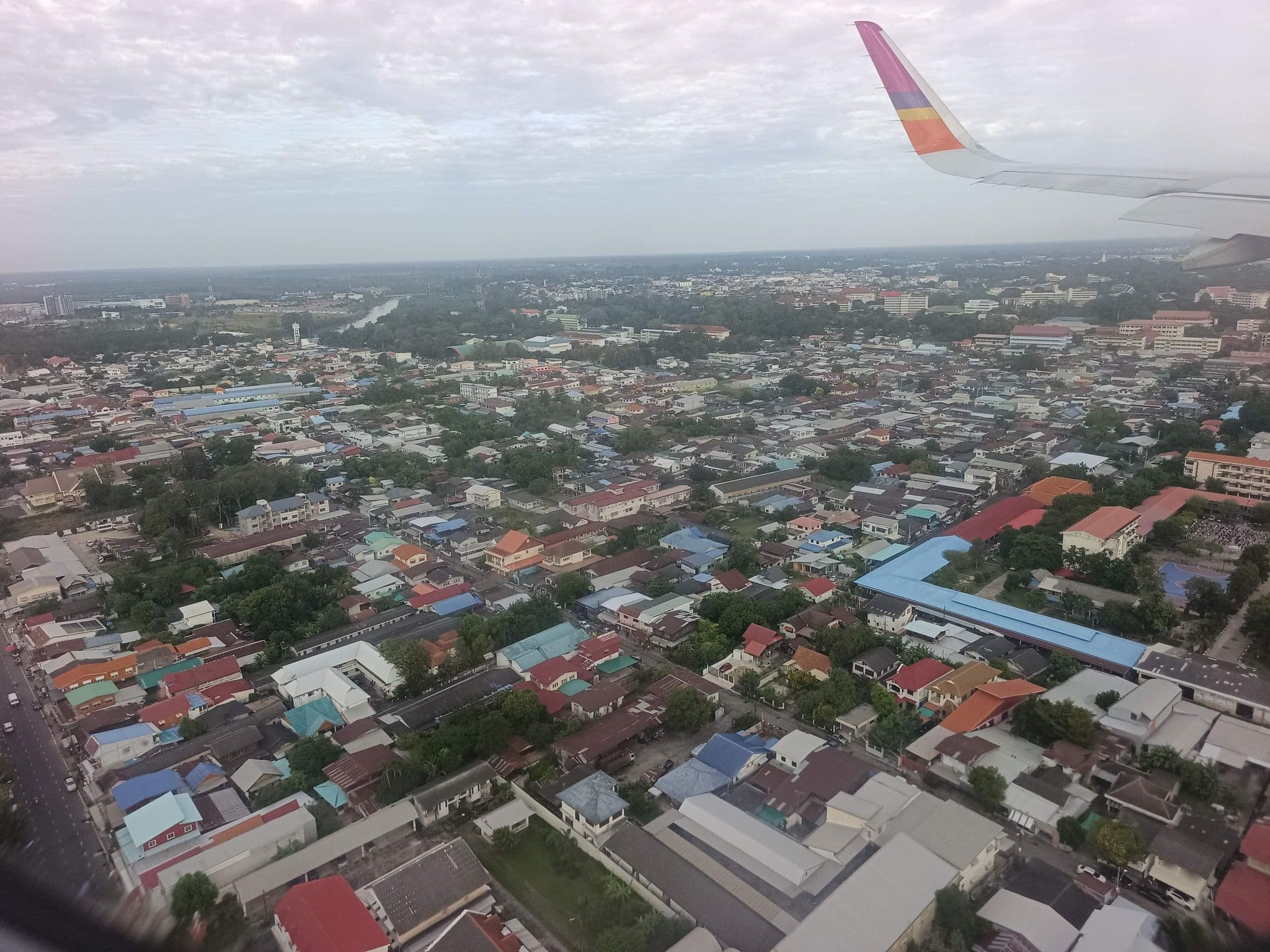 Street view near โรงแรมทอแสง เฮอริเทจ อุบลราชธานี Tohsang Heritage Ubon City Hotel, Ubon Ratchathani — © ThailandCambodia (CC BY-SA · Mapillary)