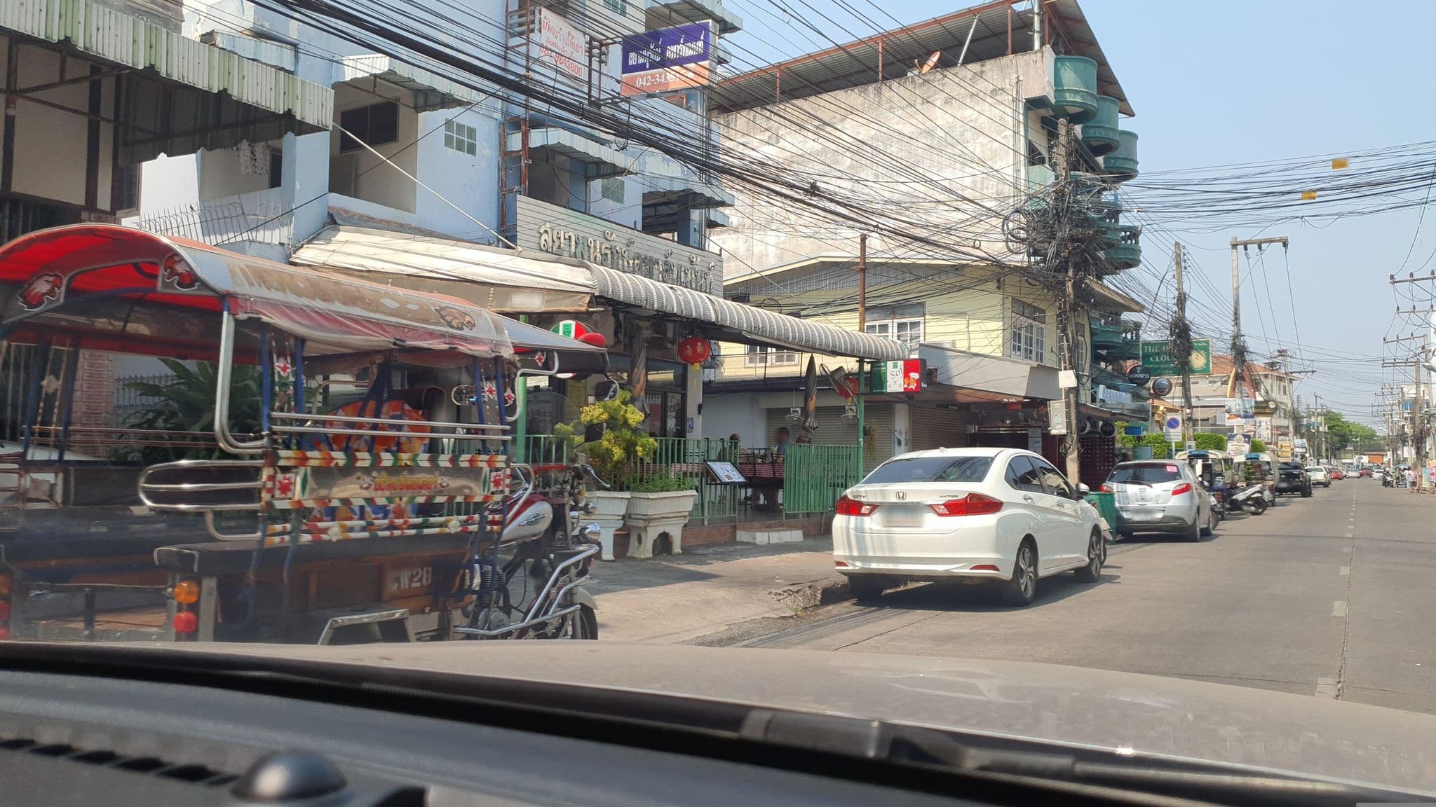 Street view near The old inn Udonthani, Udon Thani