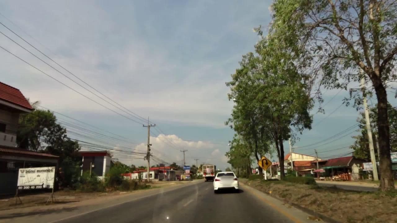 Street view near J2 Inn Hotel, Uttaradit Town, Uttaradit — © toffy (CC BY-SA · Mapillary)