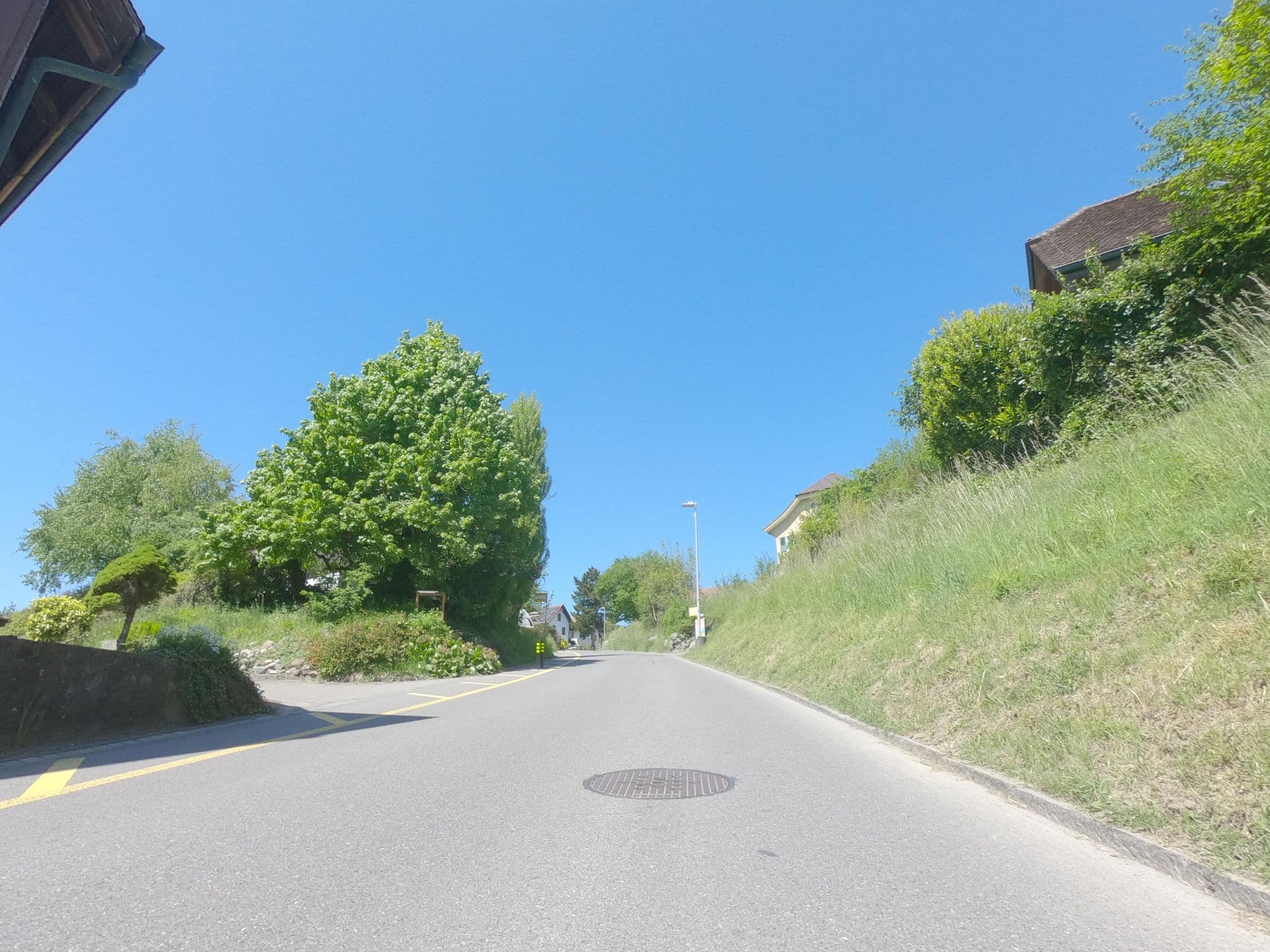 Street view near Gästehaus im Grünen, Bellmund — © Senfkorn (CC BY-SA · Mapillary)