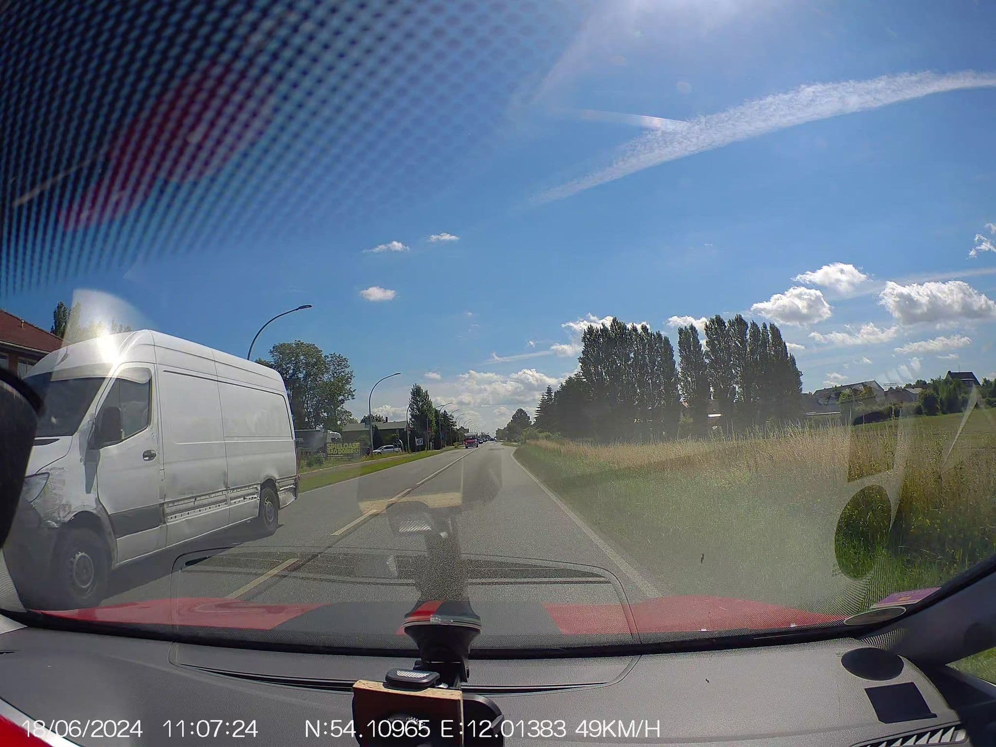 Street view near Hotel Ziegenkrug GmbH, Lambrechtshagen — © AR88 (CC BY-SA · Mapillary)