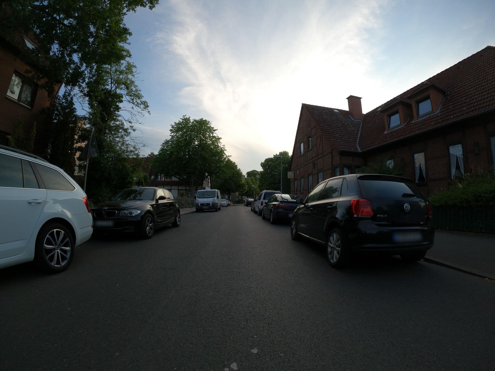 Street view near Hotel Kischer's Landhaus, Badenstedt — © Langfahrer (CC BY-SA · Mapillary)
