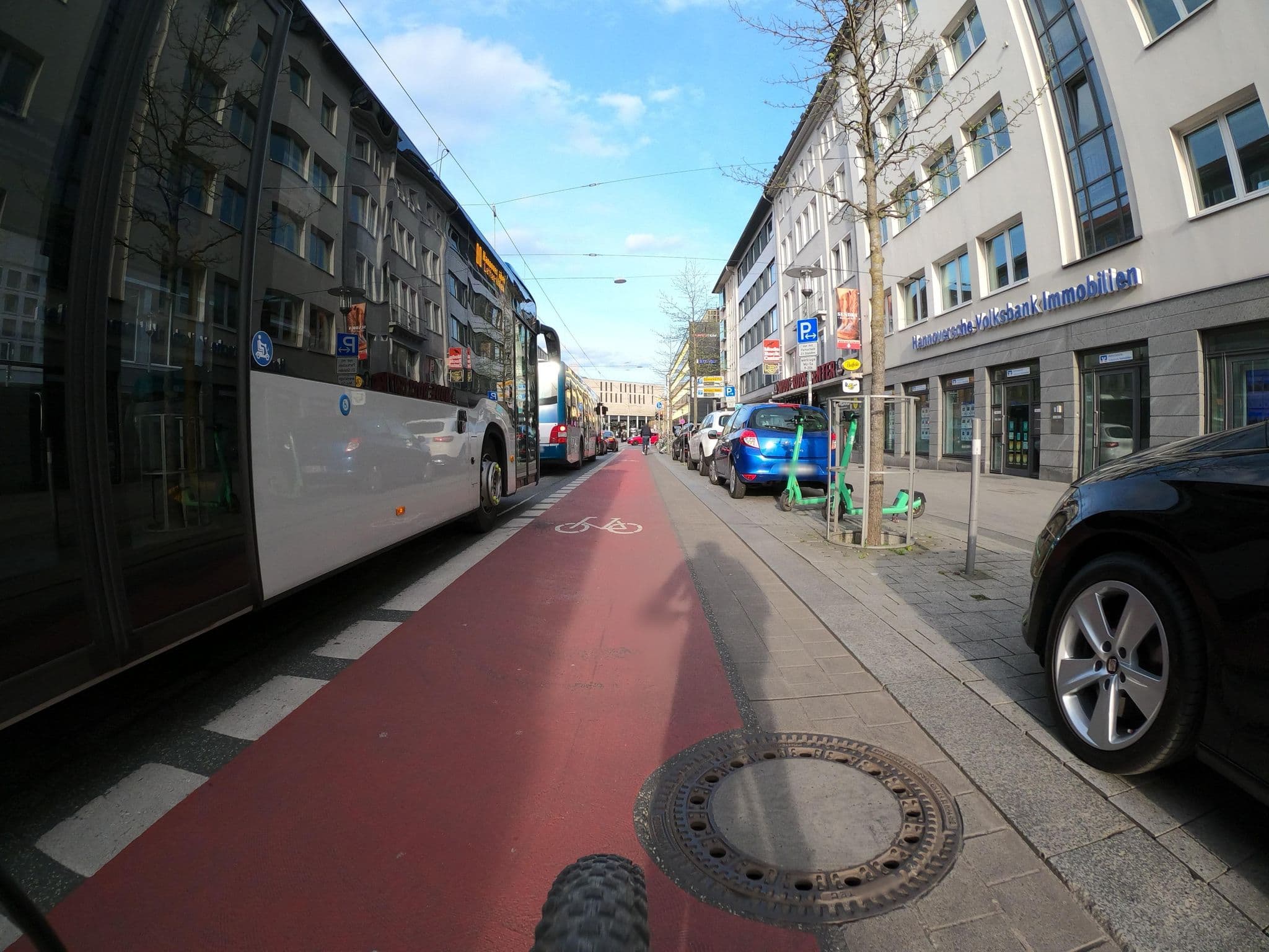 Street view near June Six Hotel Hannover City, Hannover — © Langfahrer (CC BY-SA · Mapillary)