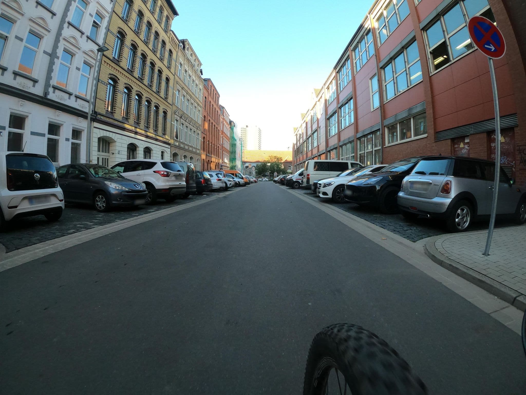 Street view near Aparthotel Lenau by ALeRRo, Calenberger Neustadt — © Langfahrer (CC BY-SA · Mapillary)