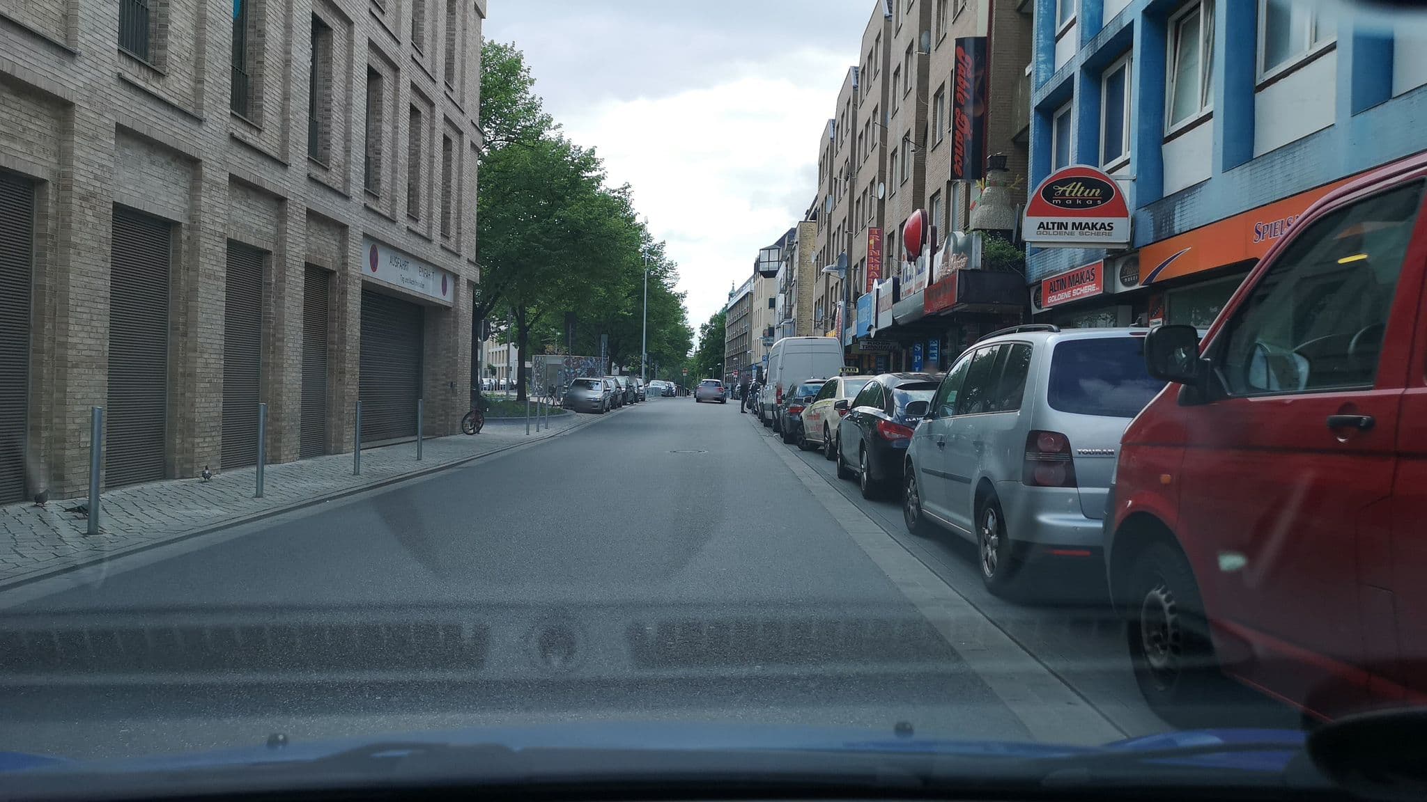 Street view near HI Grand City Hotel, Hannover — © cageythree (CC BY-SA · Mapillary)