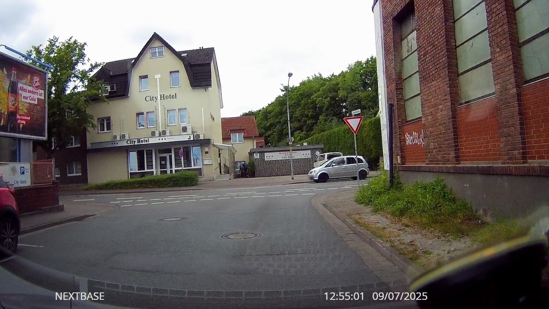 Street view near City Hotel Ahlen Garni - 3 Sterne SUPERIOR, Ahlen — © derlipper (CC BY-SA · Mapillary)