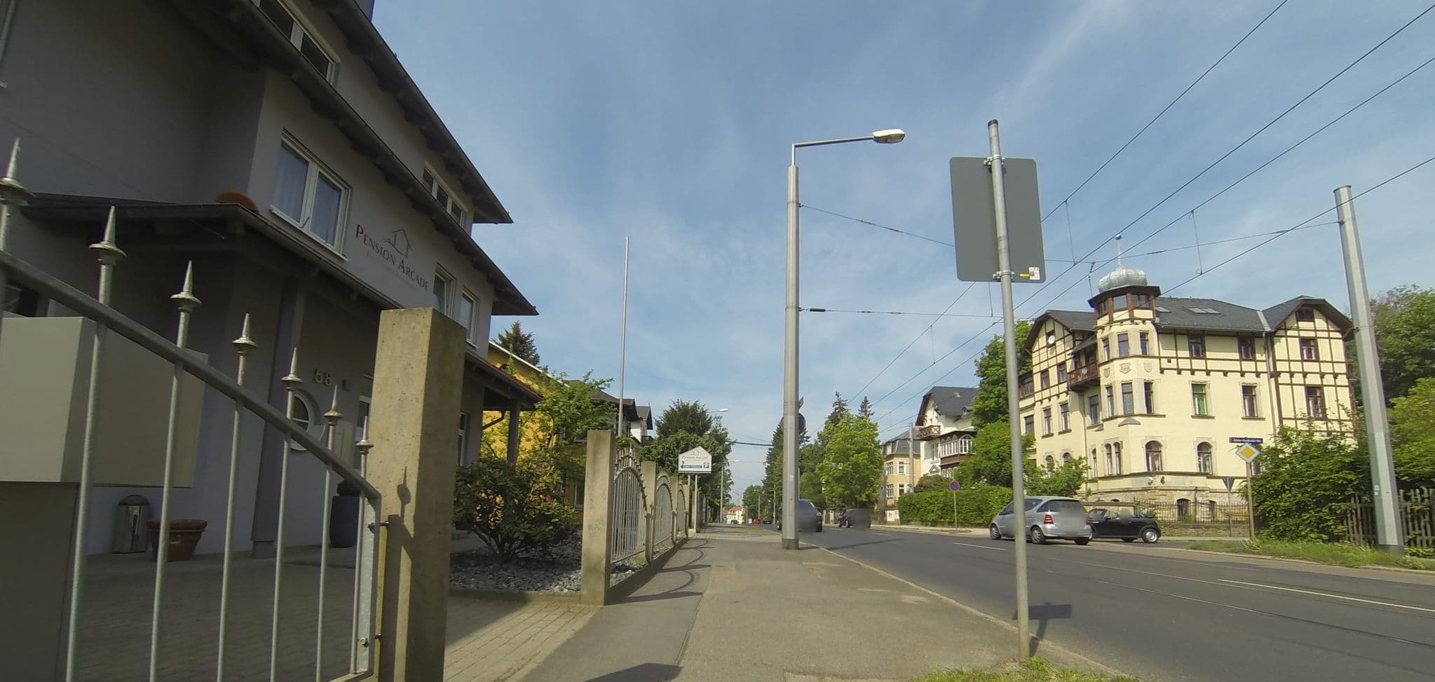 Street view near Pension Arcade, Loschwitz — © utack (CC BY-SA · Mapillary)