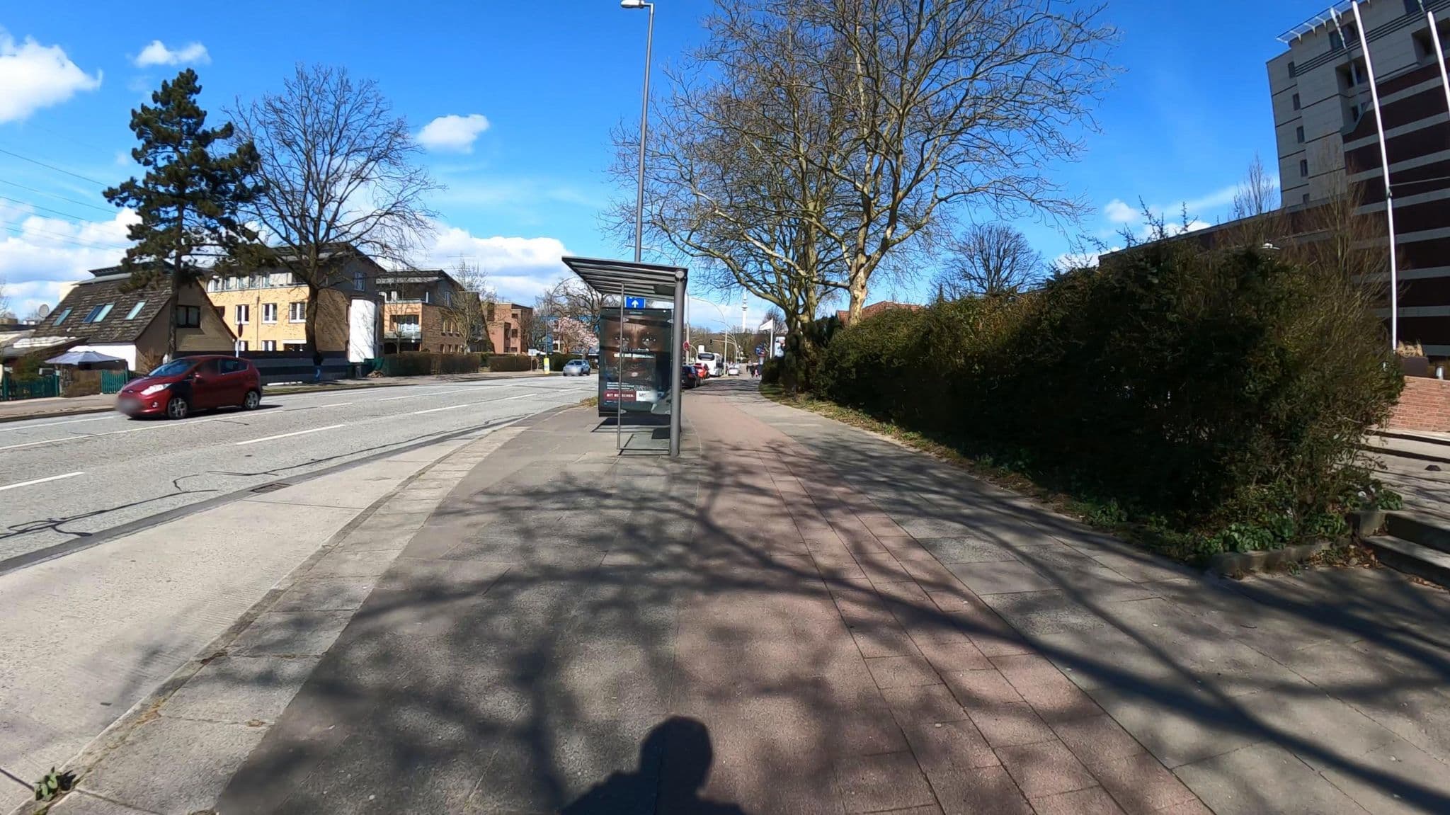 Street view near Bettenburg Hotel Hamburg, Bergedorf — © veloroute_hamburg (CC BY-SA · Mapillary)