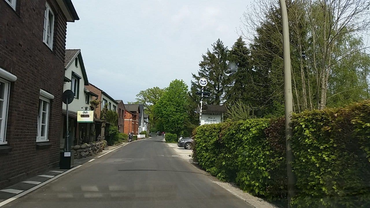 Street view near Fasshotel Hamburg, Ochsenwerder — © tian (CC BY-SA · Mapillary)