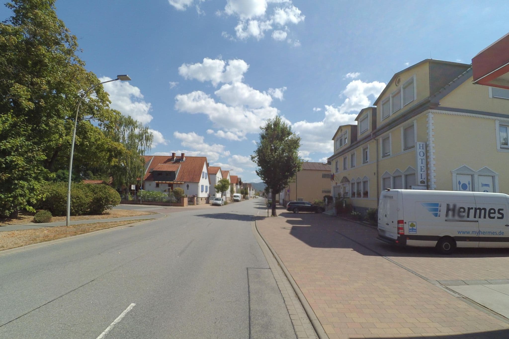 Street view near Alsbach-Hähnlein, Alsbach-Hähnlein — © wegavision (CC BY-SA · Mapillary)