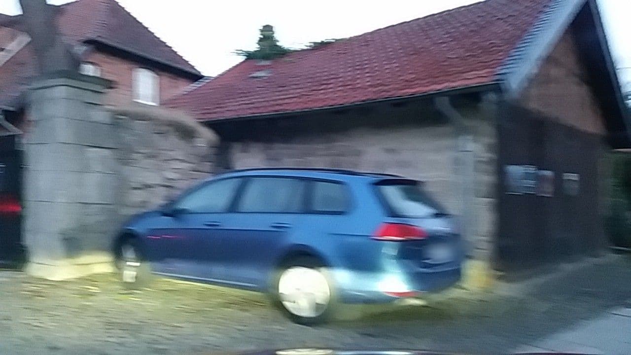 Street view near MMI - DAS HOTEL, Gliesmarode — © tian (CC BY-SA · Mapillary)