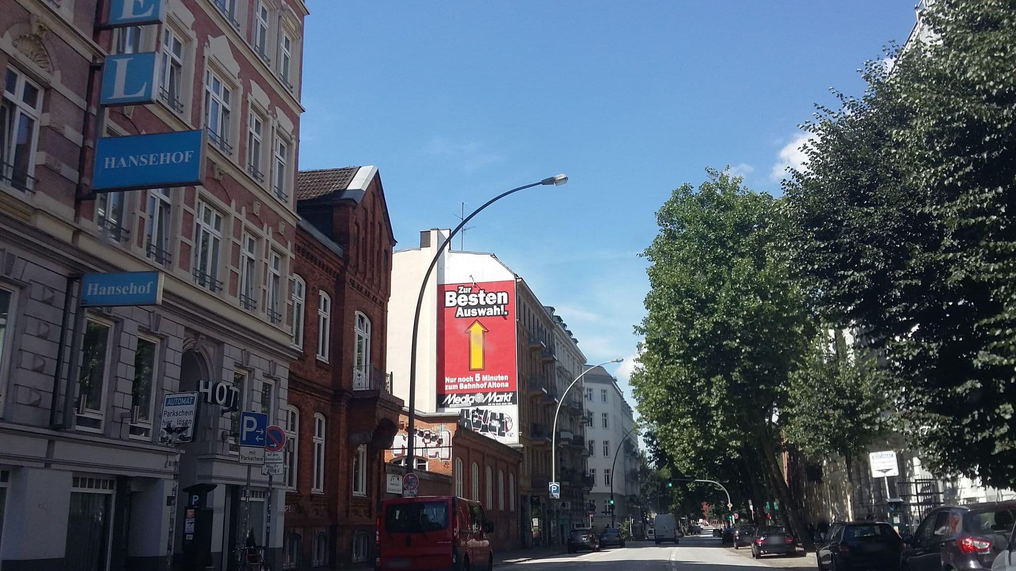 Street view near Hotel Hansehof GmbH, St. Pauli — © maturion (CC BY-SA · Mapillary)