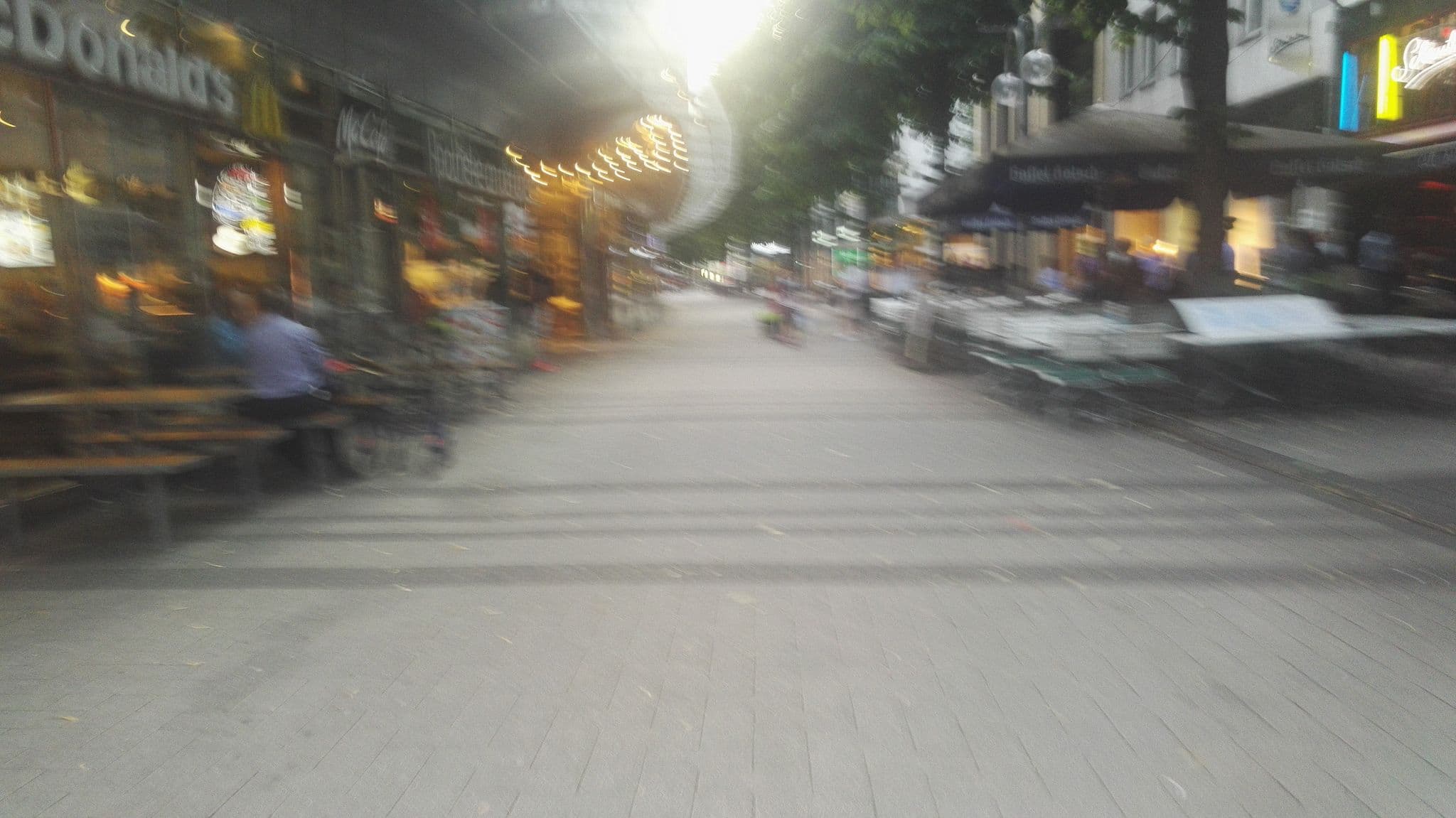 Street view near Centro Hotel Arde Köln, Trademark Collection by Wyndham, Altstadt Nord — © aceini (CC BY-SA · Mapillary)