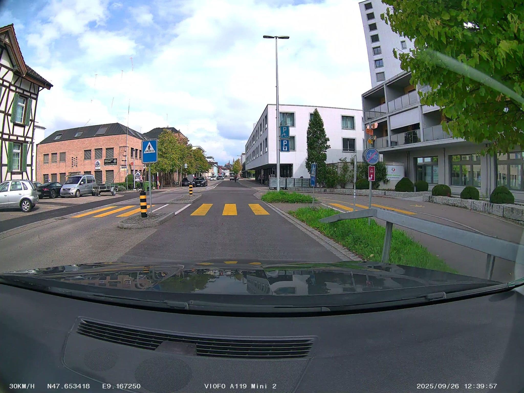 Street view near Hotel Swiss Bellevue, Altstadt — © soulcover (CC BY-SA · Mapillary)