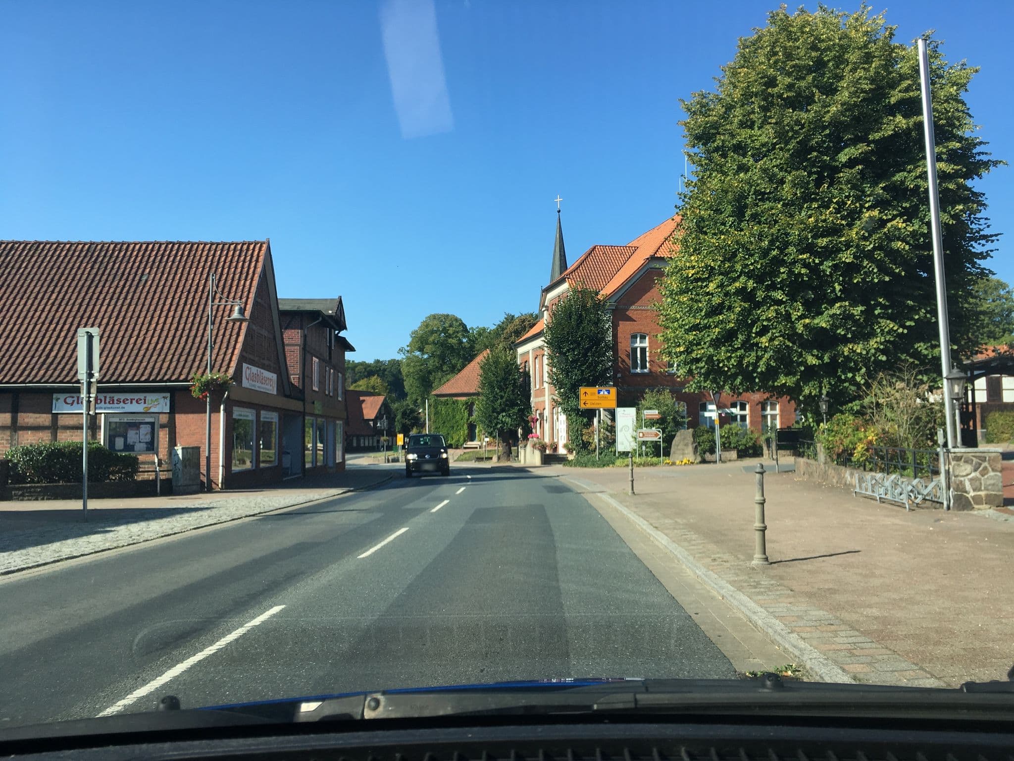 Street view near Landhaus Amelinghausen, Amelinghausen — © hotteliene (CC BY-SA · Mapillary)