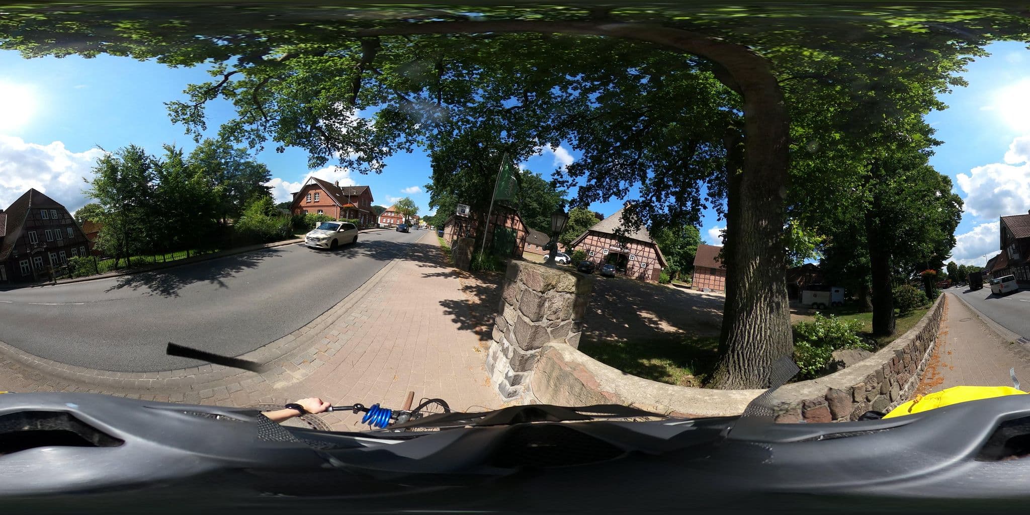 Street view near Reiterhof Glockenhof Studtmann, Amelinghausen — © franzista (CC BY-SA · Mapillary)