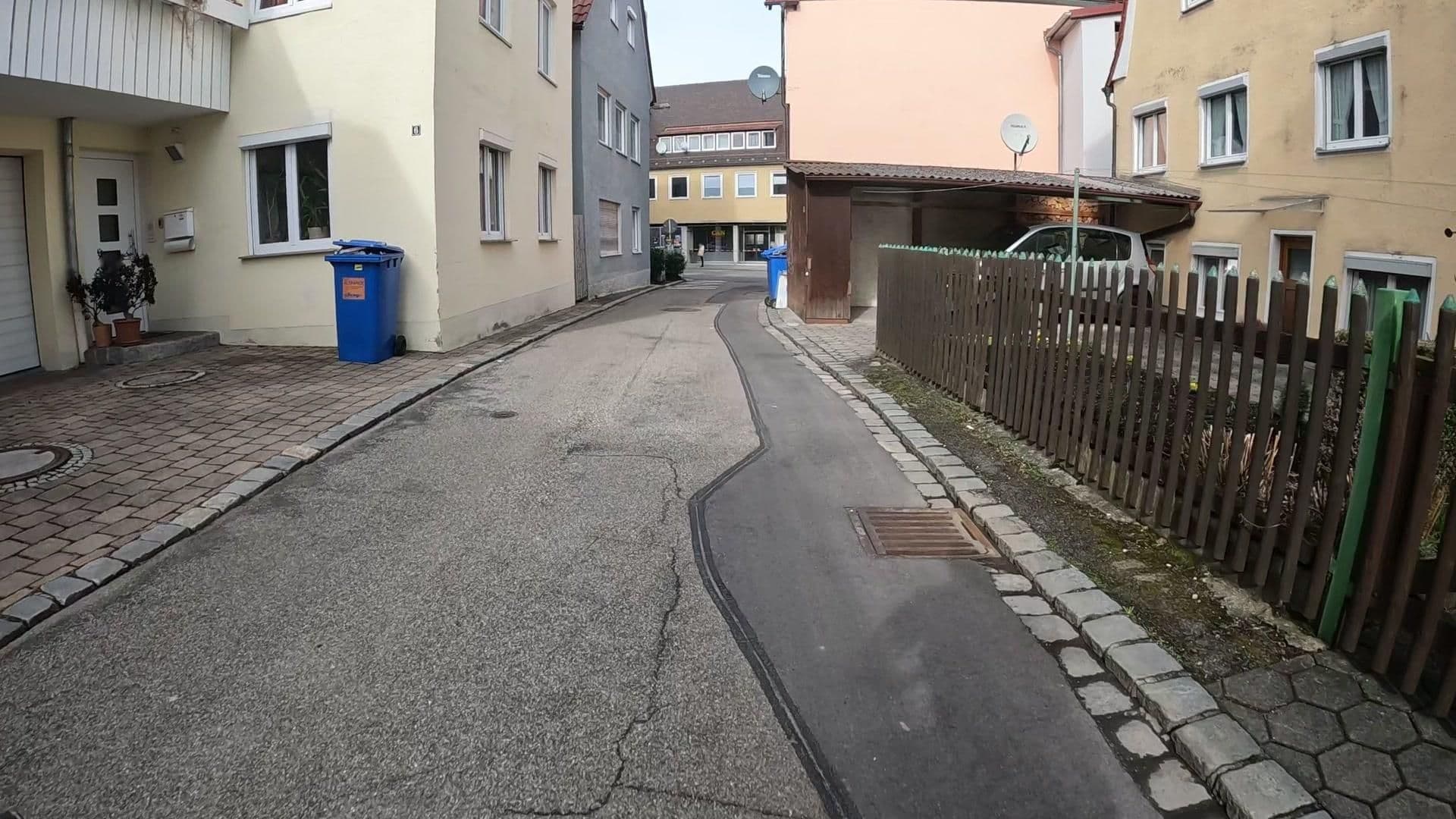 Street view near JG Hotel Memmingen Schweizerberg 11, Memmingen — © grynaeno (CC BY-SA · Mapillary)
