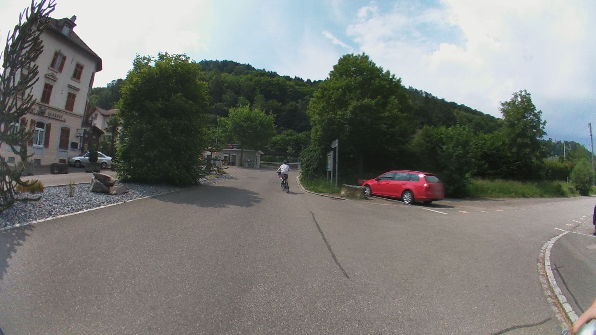 Street view near Bahnhof, Seglingen — © beat (CC BY-SA · Mapillary)