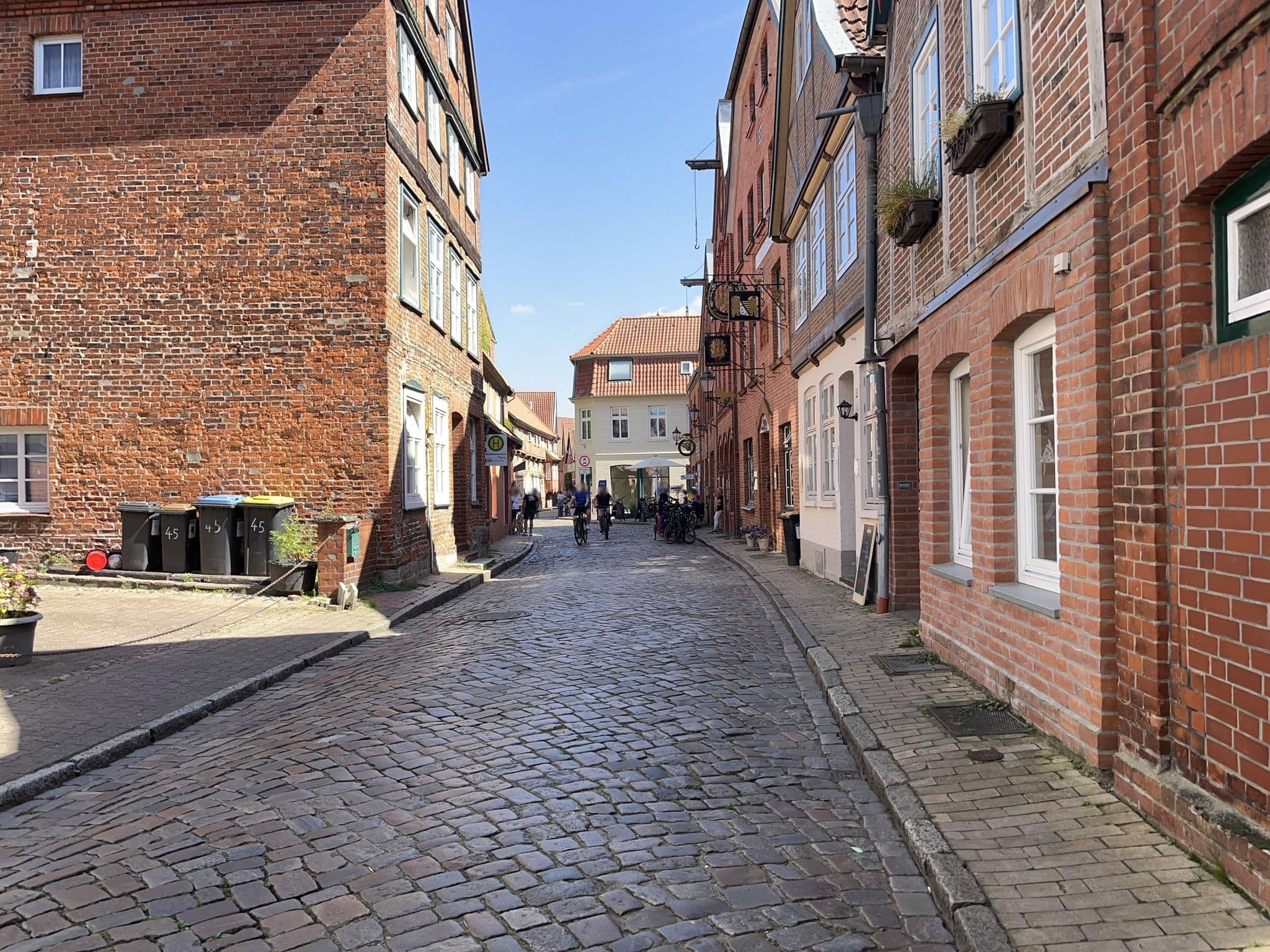 Street view near Gästehaus Elbtraum, Lauenburg — © thorescharnweber (CC BY-SA · Mapillary)