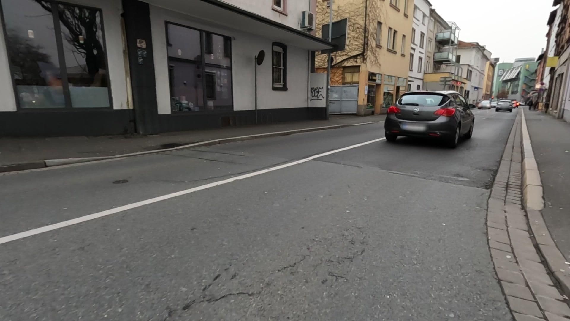 Street view near Garner Hotel Post Aschaffenburg by IHG, Aschaffenburg — © Velo63739 (CC BY-SA · Mapillary)