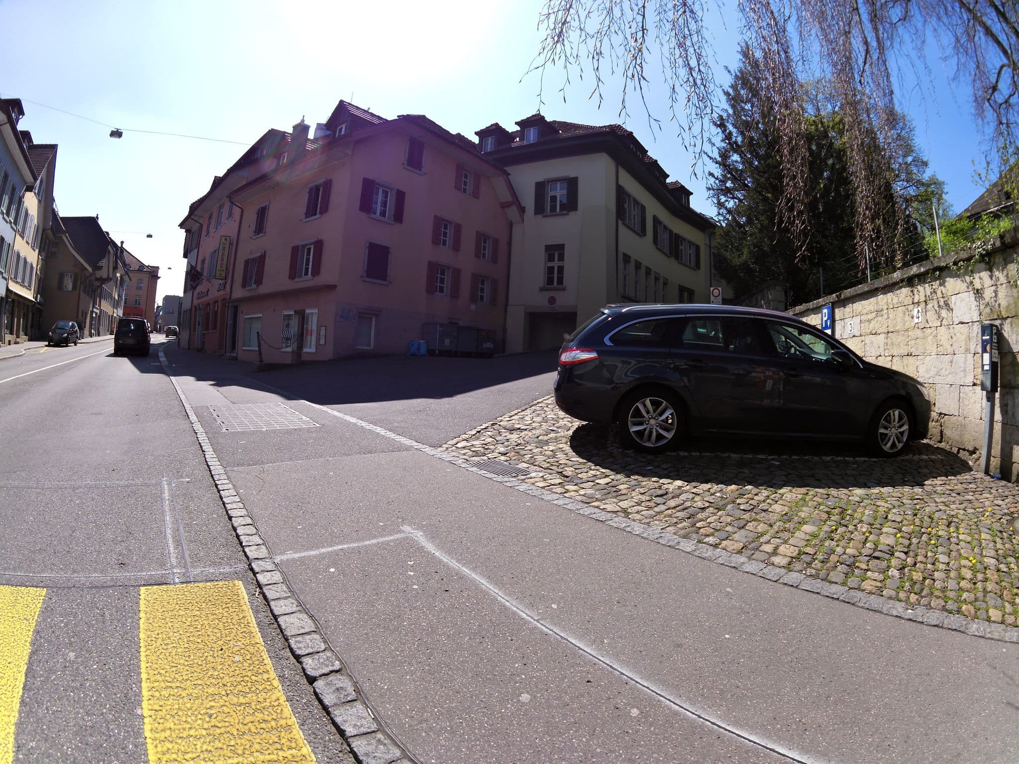 Street view near Hotel Rebe, Aarau — © suschtenname (CC BY-SA · Mapillary)