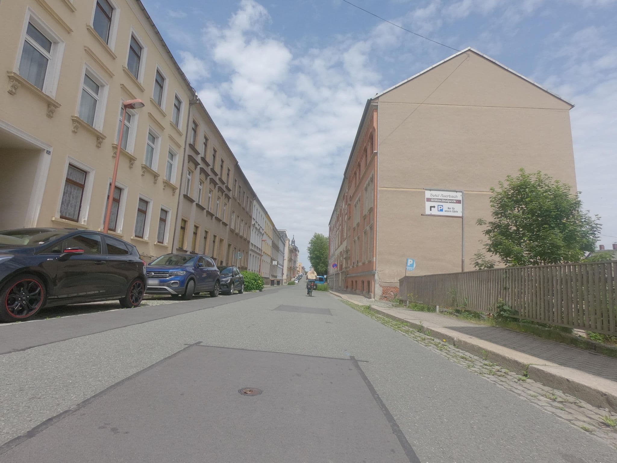Street view near Hotel Auerbach Vogtland, Auerbach — © Senfkorn (CC BY-SA · Mapillary)