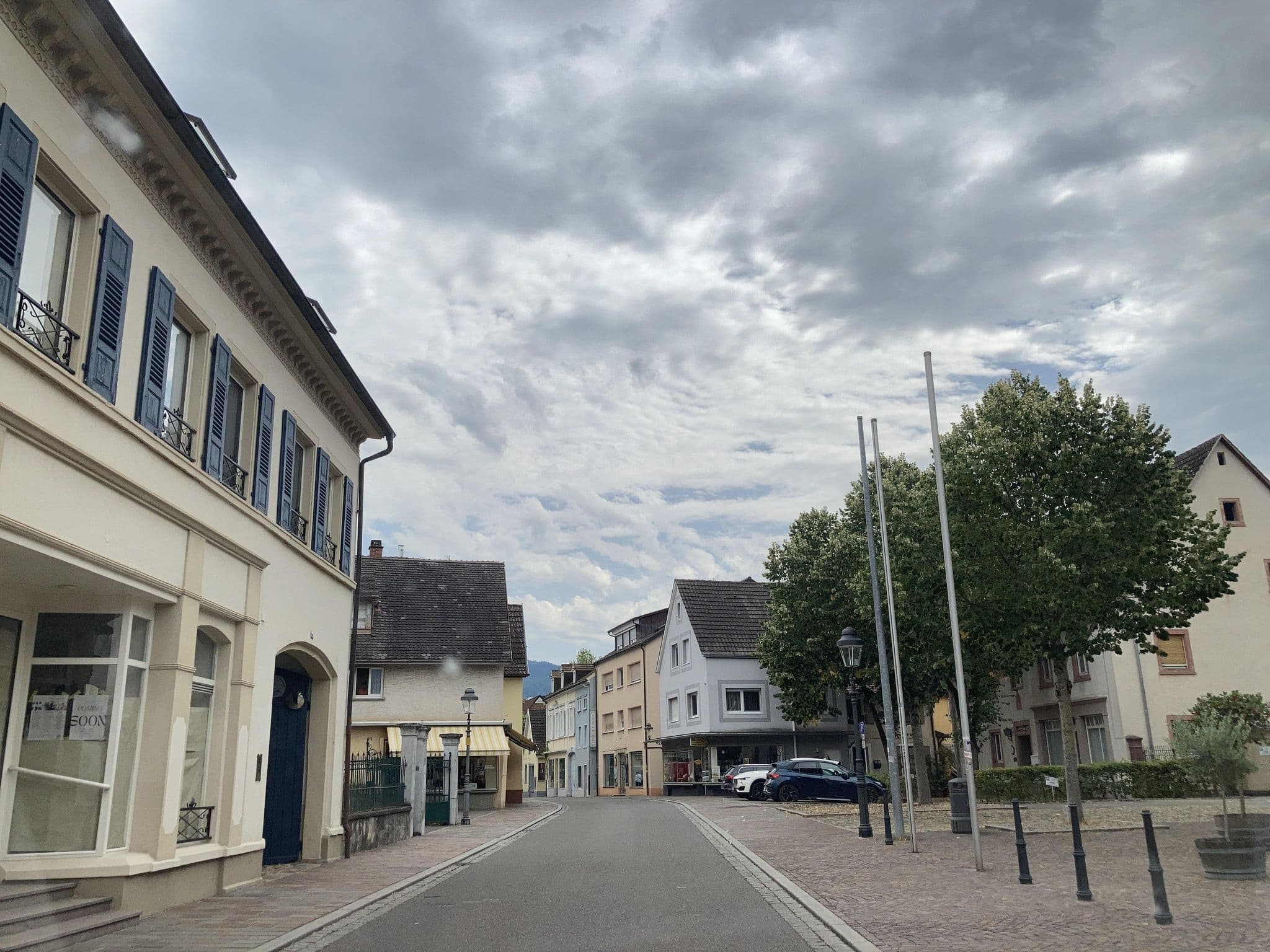 Street view near Altes Spital Hotel Café Bar Restaurant, Müllheim — © tasmaniadevil (CC BY-SA · Mapillary)