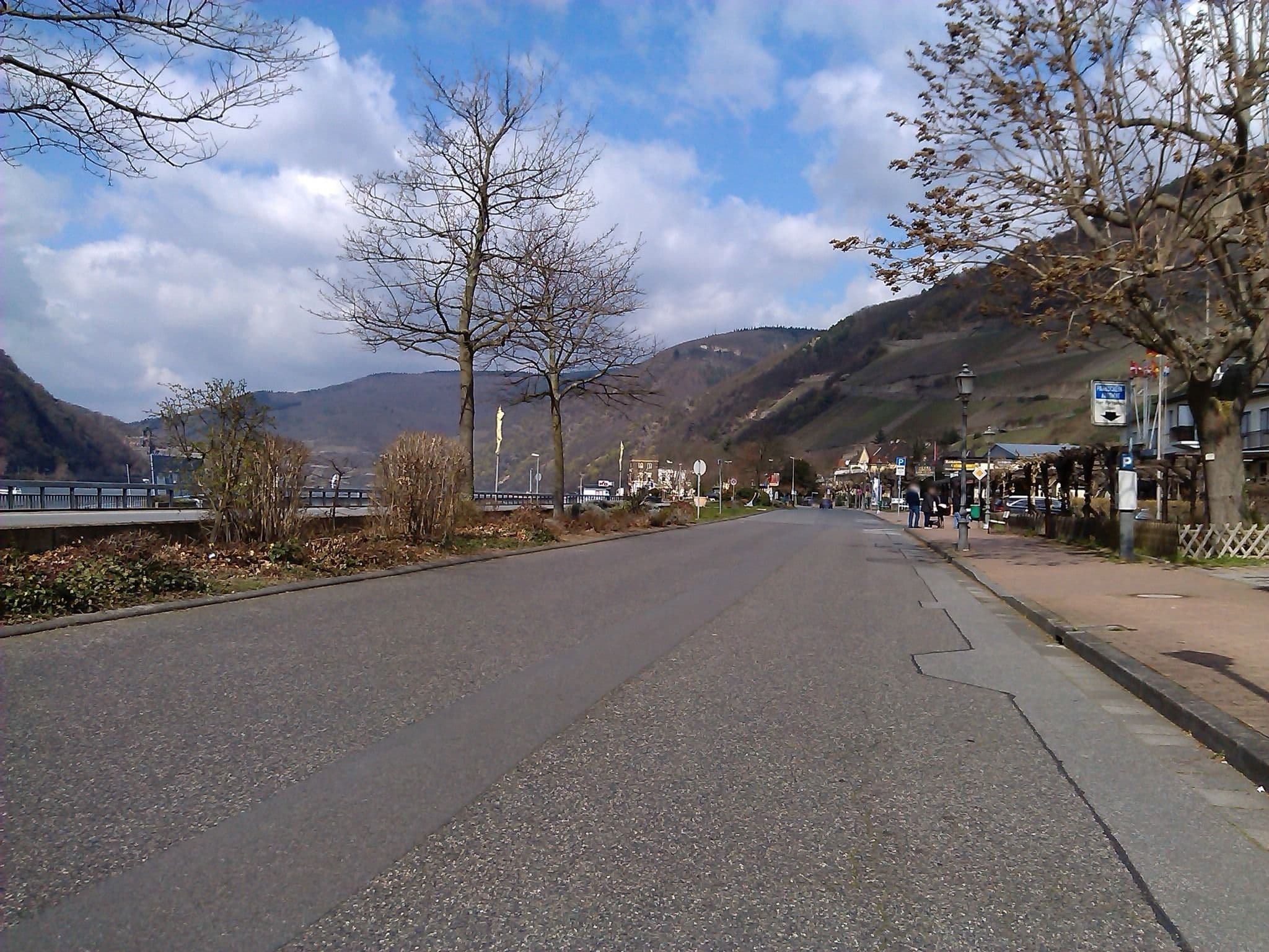 Street view near B&B Altes Rathaus, Aulhausen — © changchun1 (CC BY-SA · Mapillary)