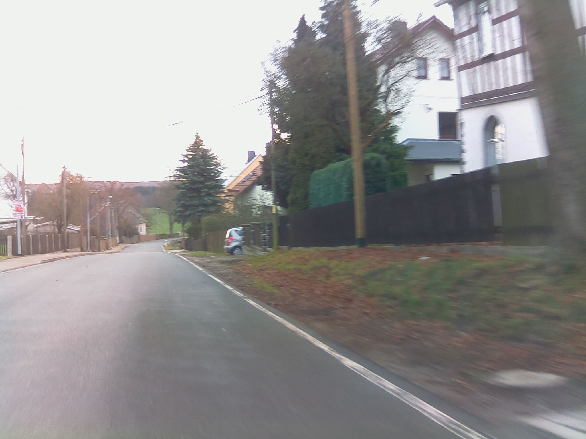 Street view near Gasthof & Hotel Zur Linde, Auma — © ramap (CC BY-SA · Mapillary)