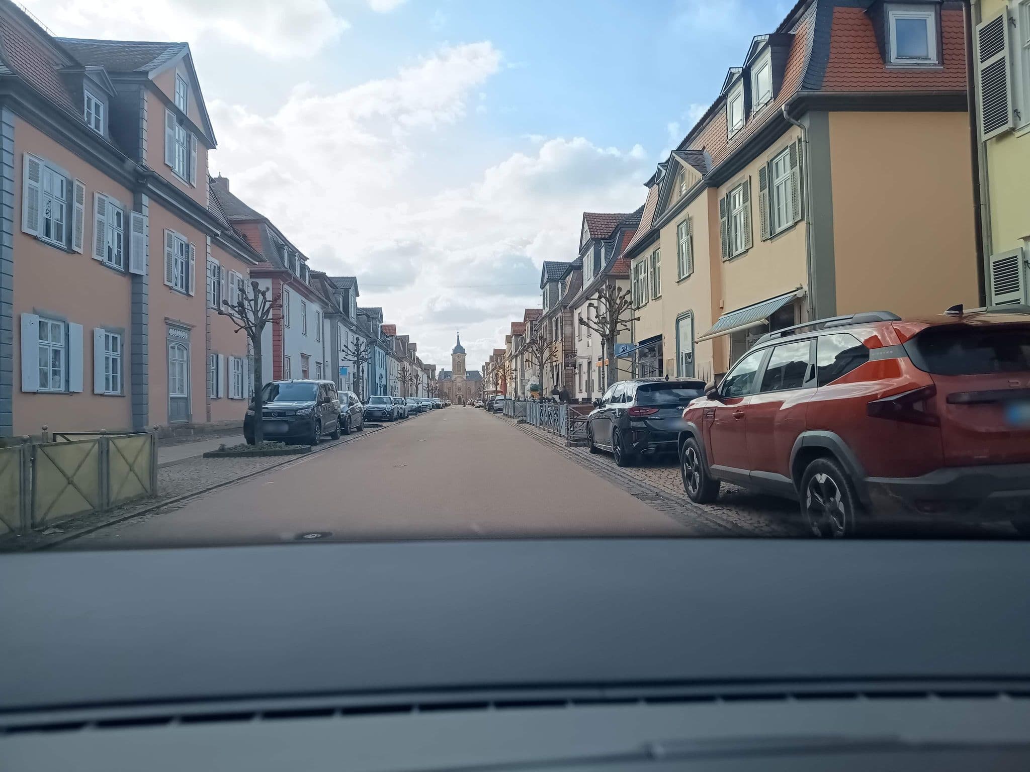 Street view near Alte Schlosskurve, Bad Arolsen — © zuse (CC BY-SA · Mapillary)