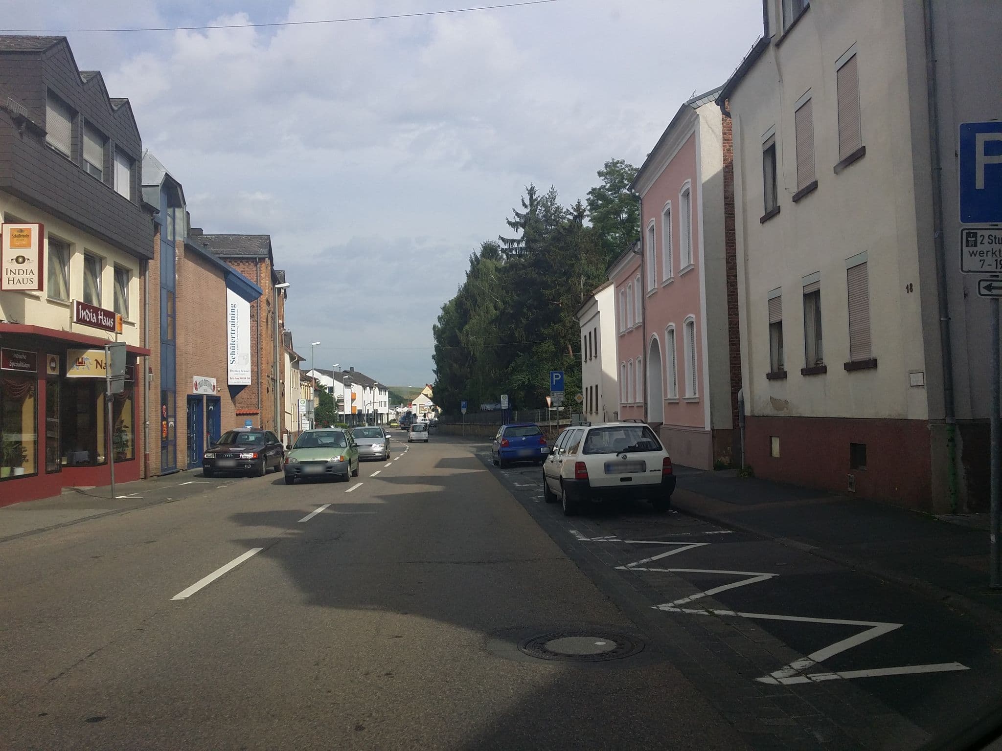 Street view near Villa Rosa Bad Camberg, Bad Camberg — © b166er (CC BY-SA · Mapillary)
