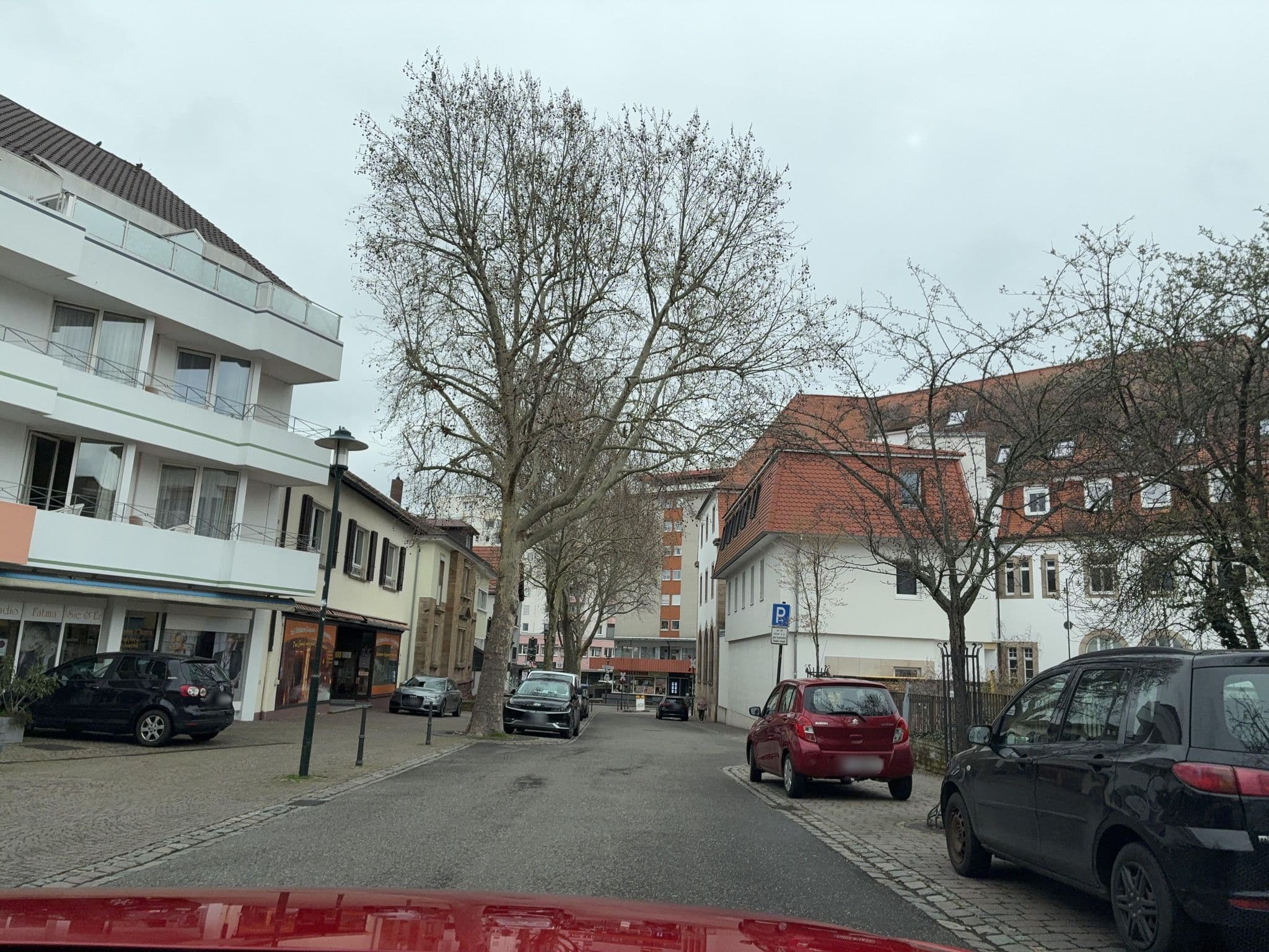 Street view near ACHAT Hotel Bad Dürkheim, Bad Dürkheim — © teddy73 (CC BY-SA · Mapillary)