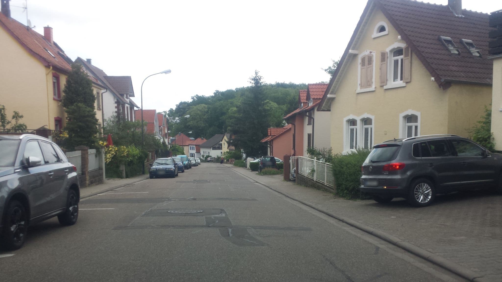 Street view near Hotel Bad Dürkheim, Bad Dürkheim — © wegavision (CC BY-SA · Mapillary)