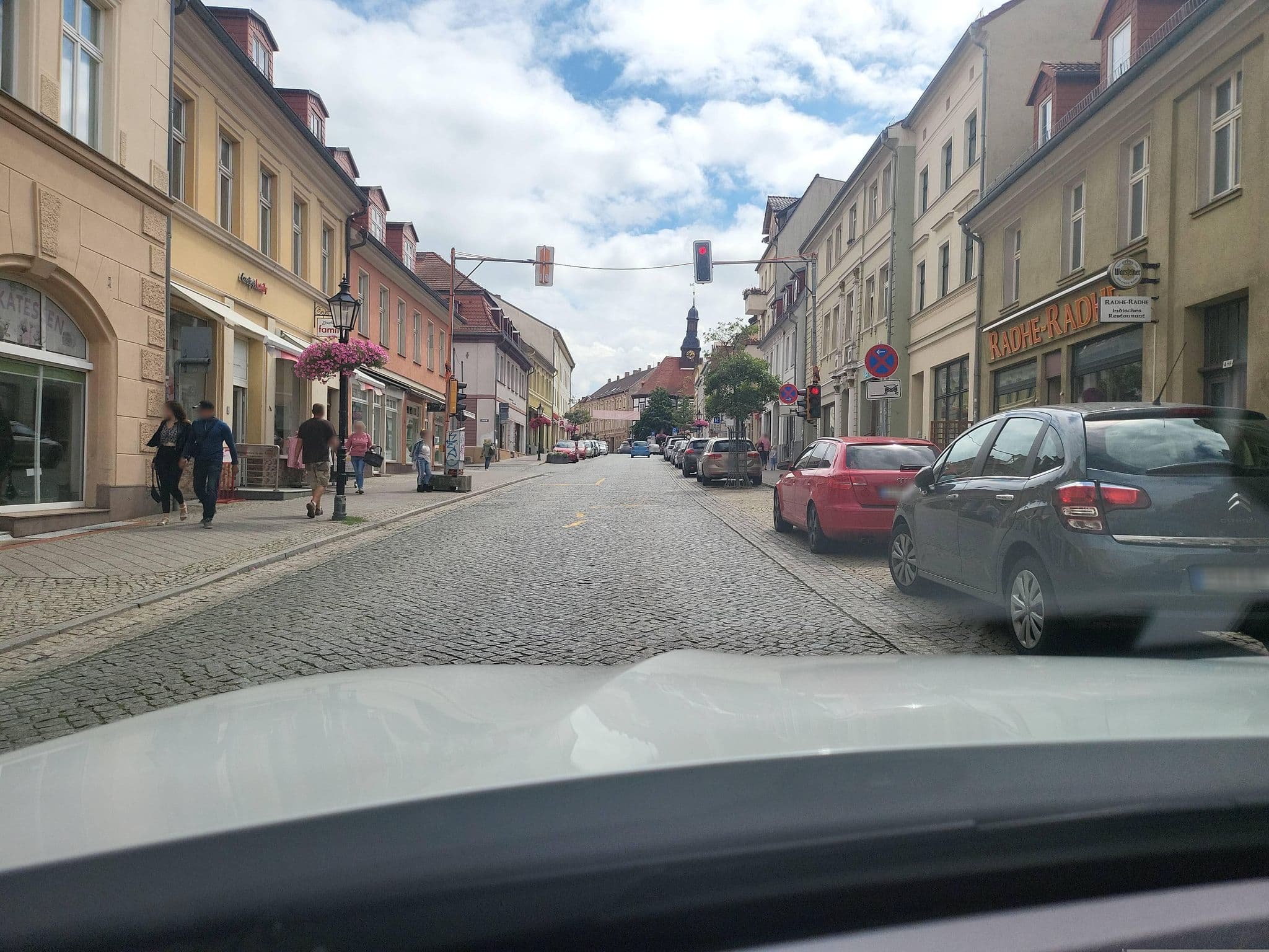 Street view near Hotel-Restaurant-Café Lender, Bad Freienwalde — © DerMaster0815 (CC BY-SA · Mapillary)