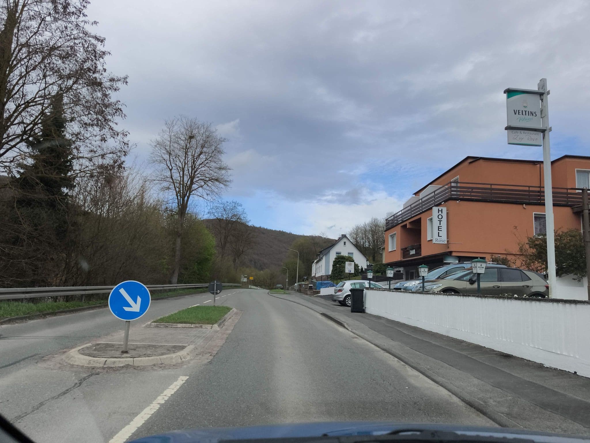 Street view near Pension am Reinhardswald - Brigitte Genz, Bad Karlshafen — © hotteliene (CC BY-SA · Mapillary)
