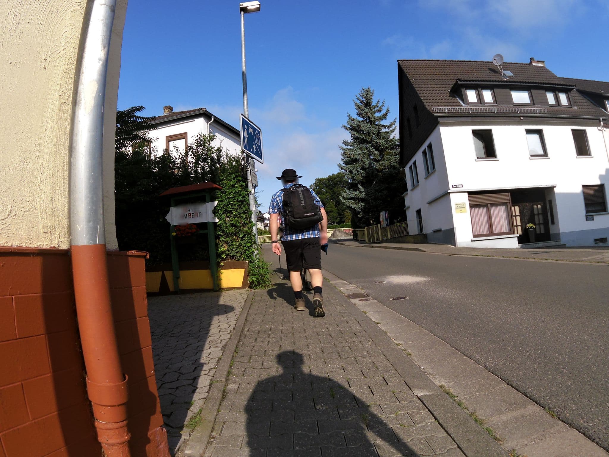 Street view near Haus Amberg, Bad Münster am Stein-Ebernburg — © chuck (CC BY-SA · Mapillary)