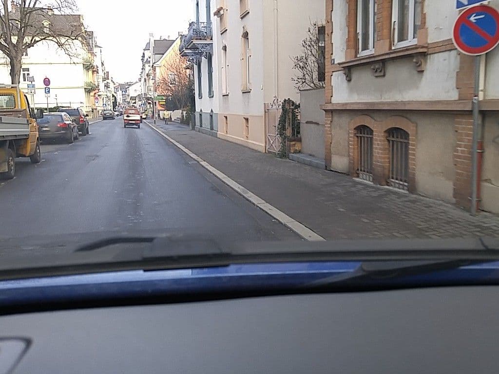 Street view near H&P Hostel Bad Nauheim - Vitalhostel, Bad Nauheim — © scg1176 (CC BY-SA · Mapillary)