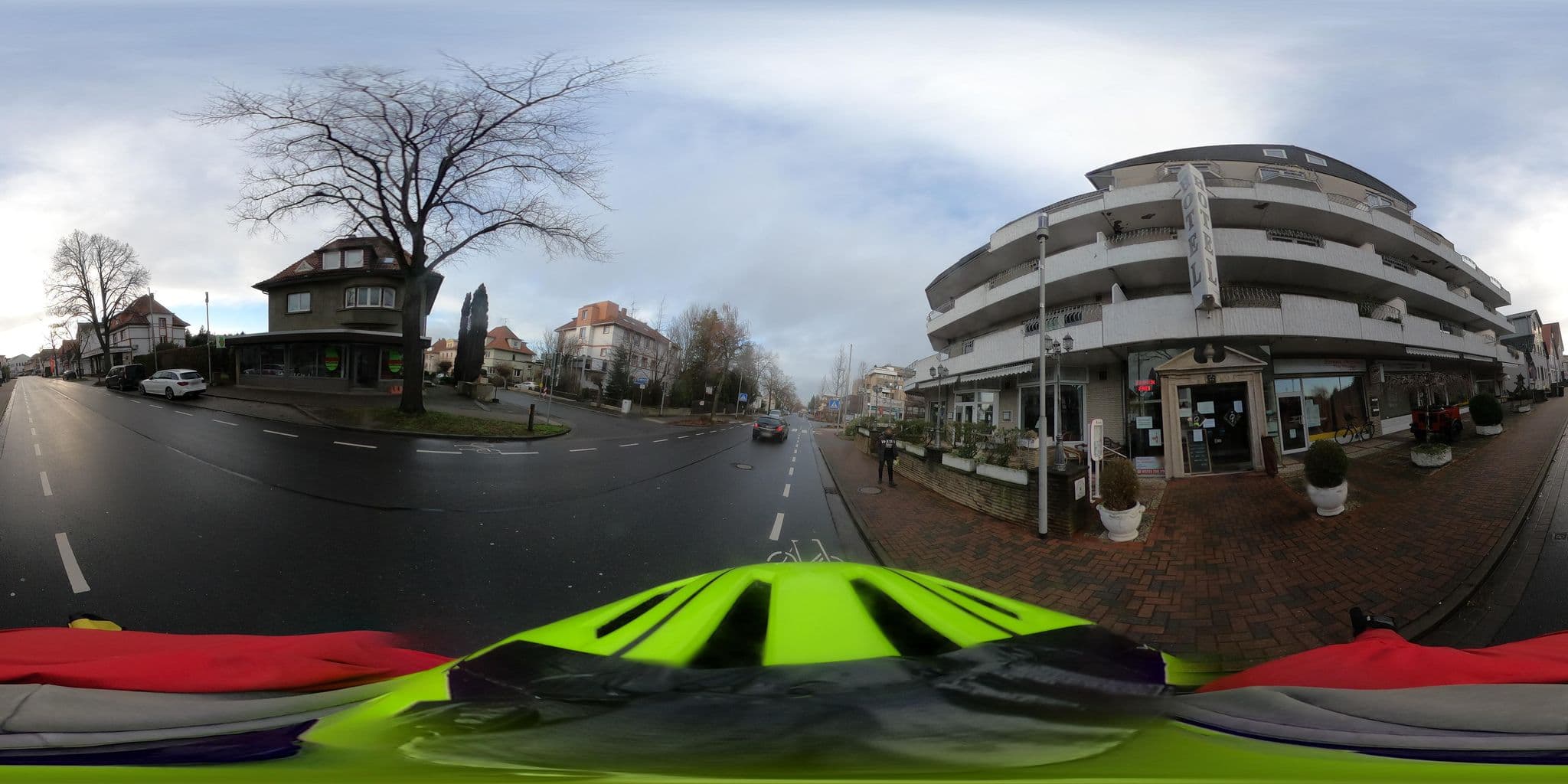 Street view near Parkhotel Deutsches Haus, Bad Nenndorf — © Befahrungstier (CC BY-SA · Mapillary)