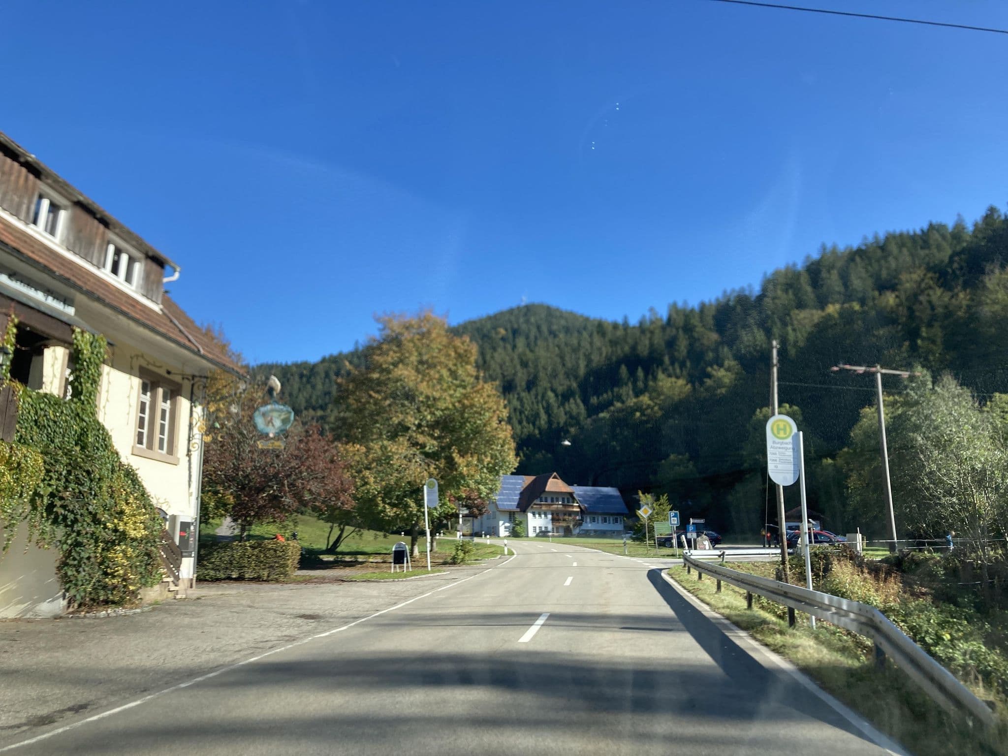 Street view near Zum Letzten G'stehr, Bad Rippoldsau-Schapbach — © tasmaniadevil (CC BY-SA · Mapillary)