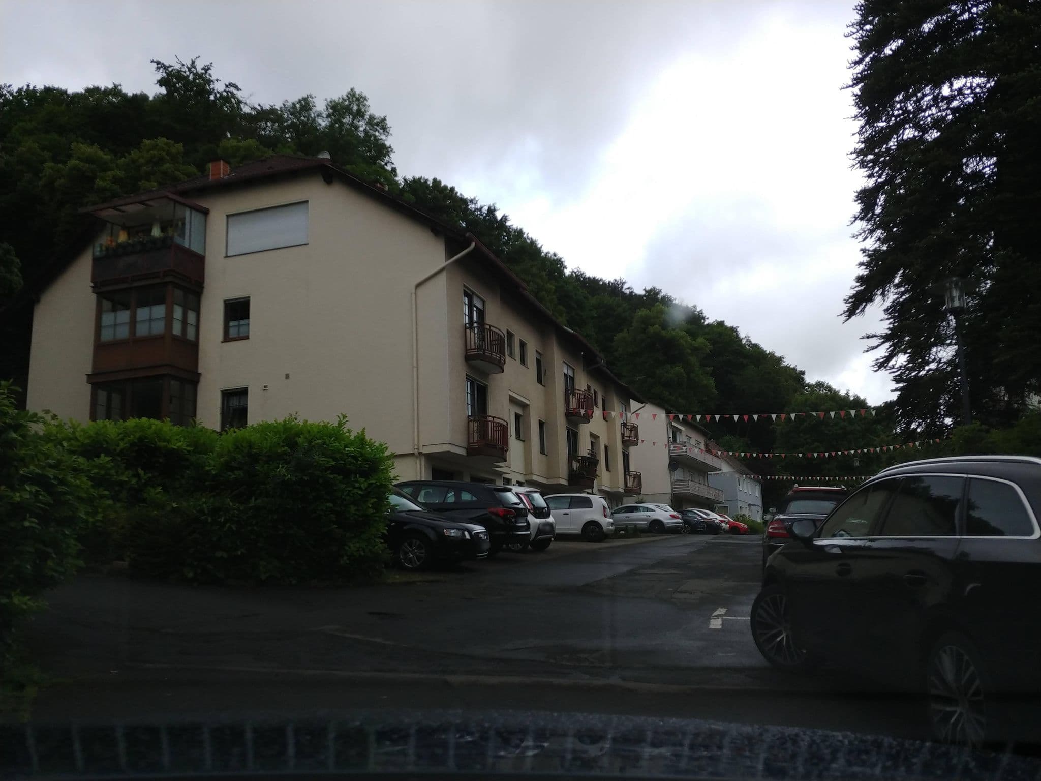 Street view near Hotel Martina & Restaurant Schlemmerstuben, Bad Sooden-Allendorf — © tomatsn (CC BY-SA · Mapillary)
